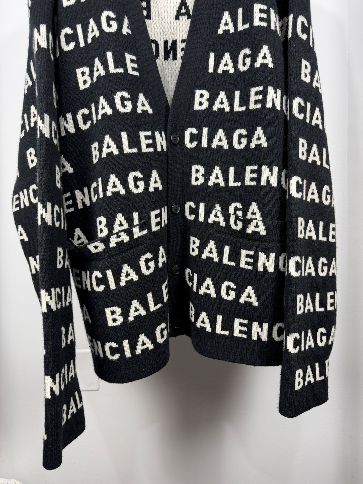 Cardigan Balenciaga XXL