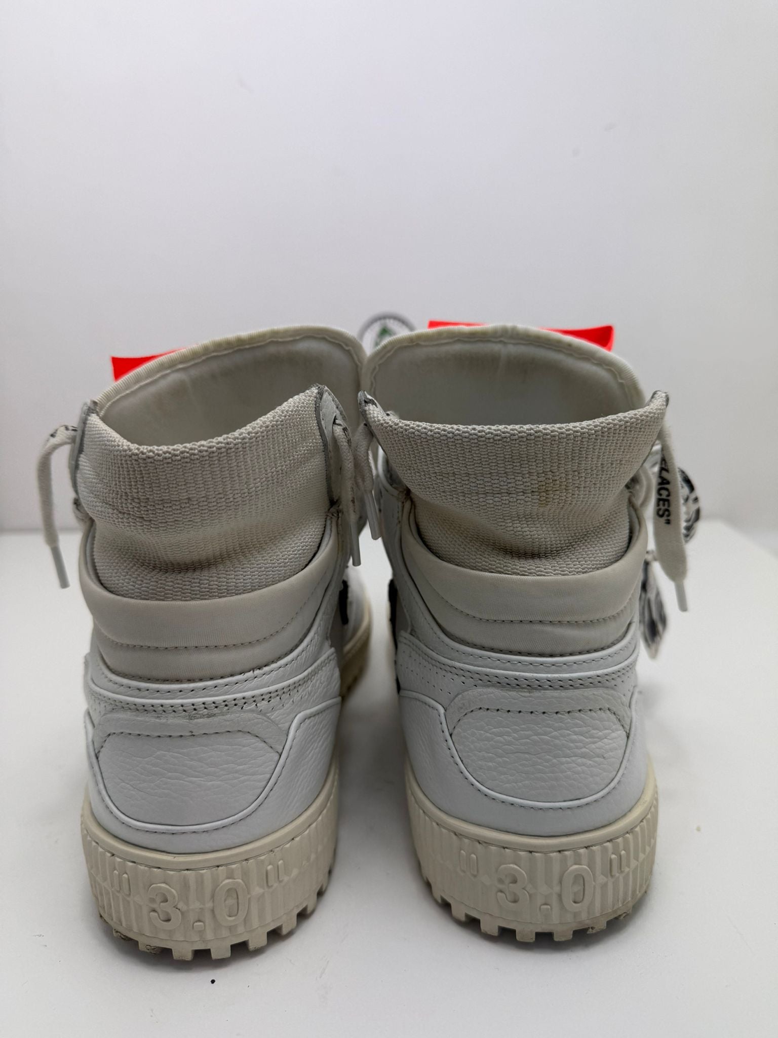 Off white Size 42 bianche