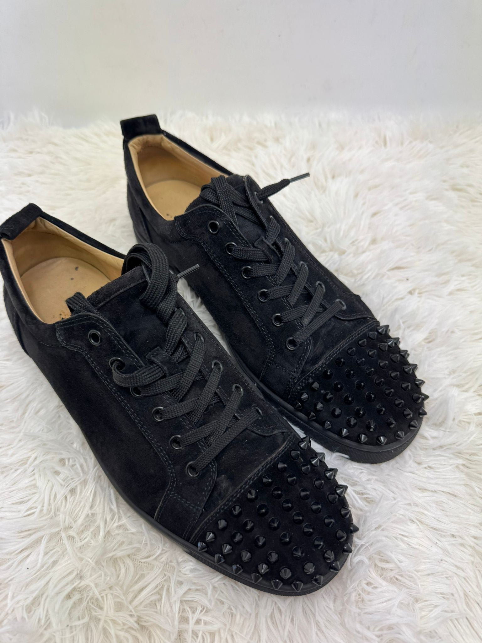 Louboutin 46