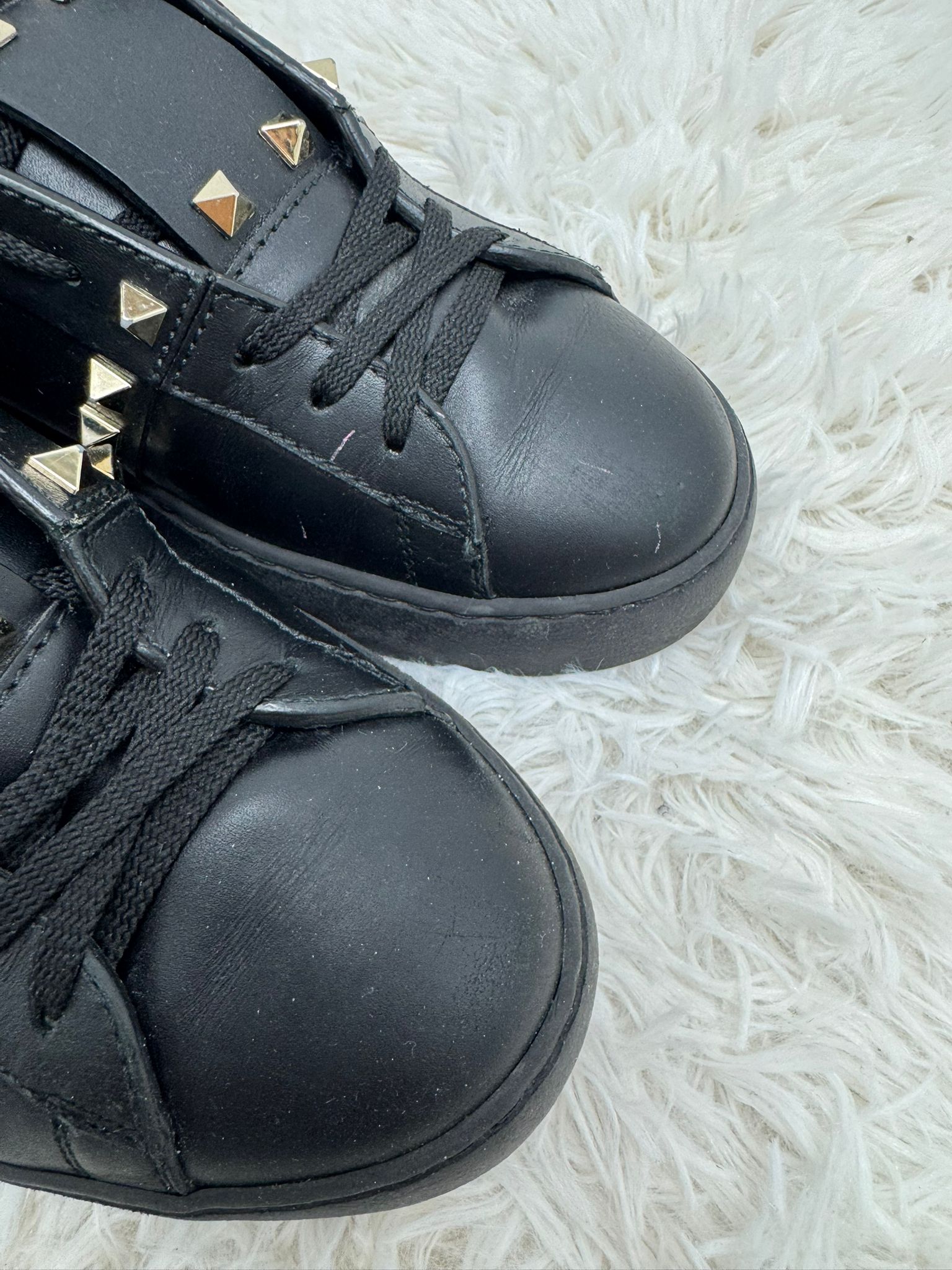 Valentino Rockstud 38