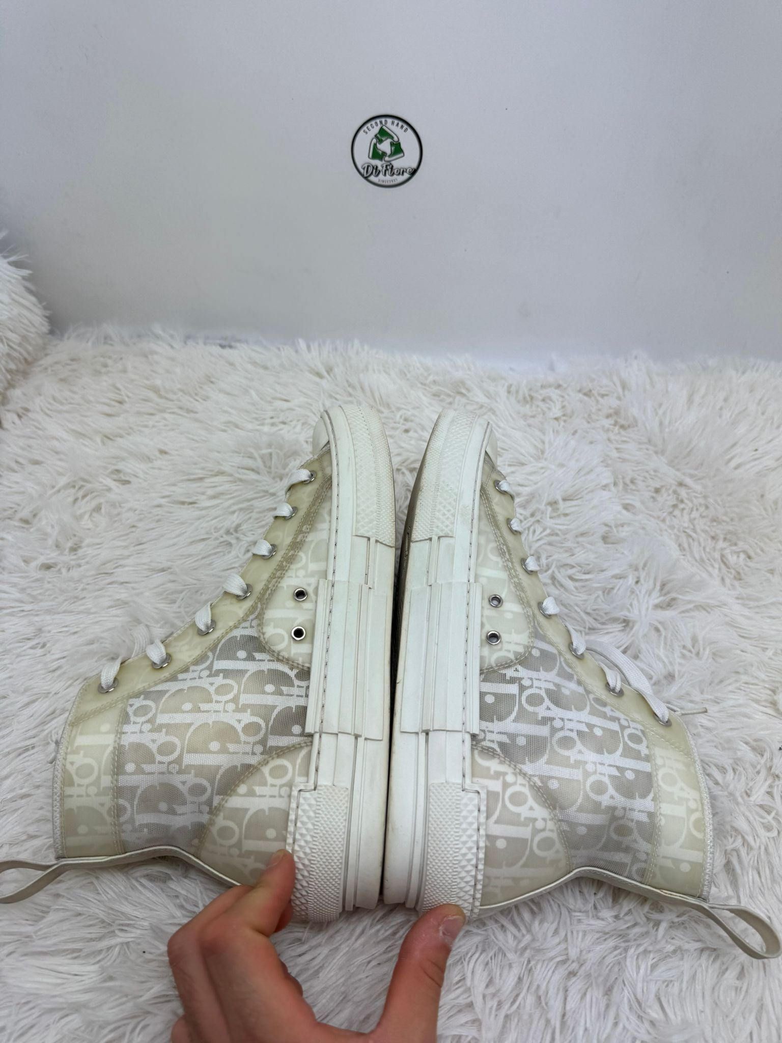 Dior B23 42