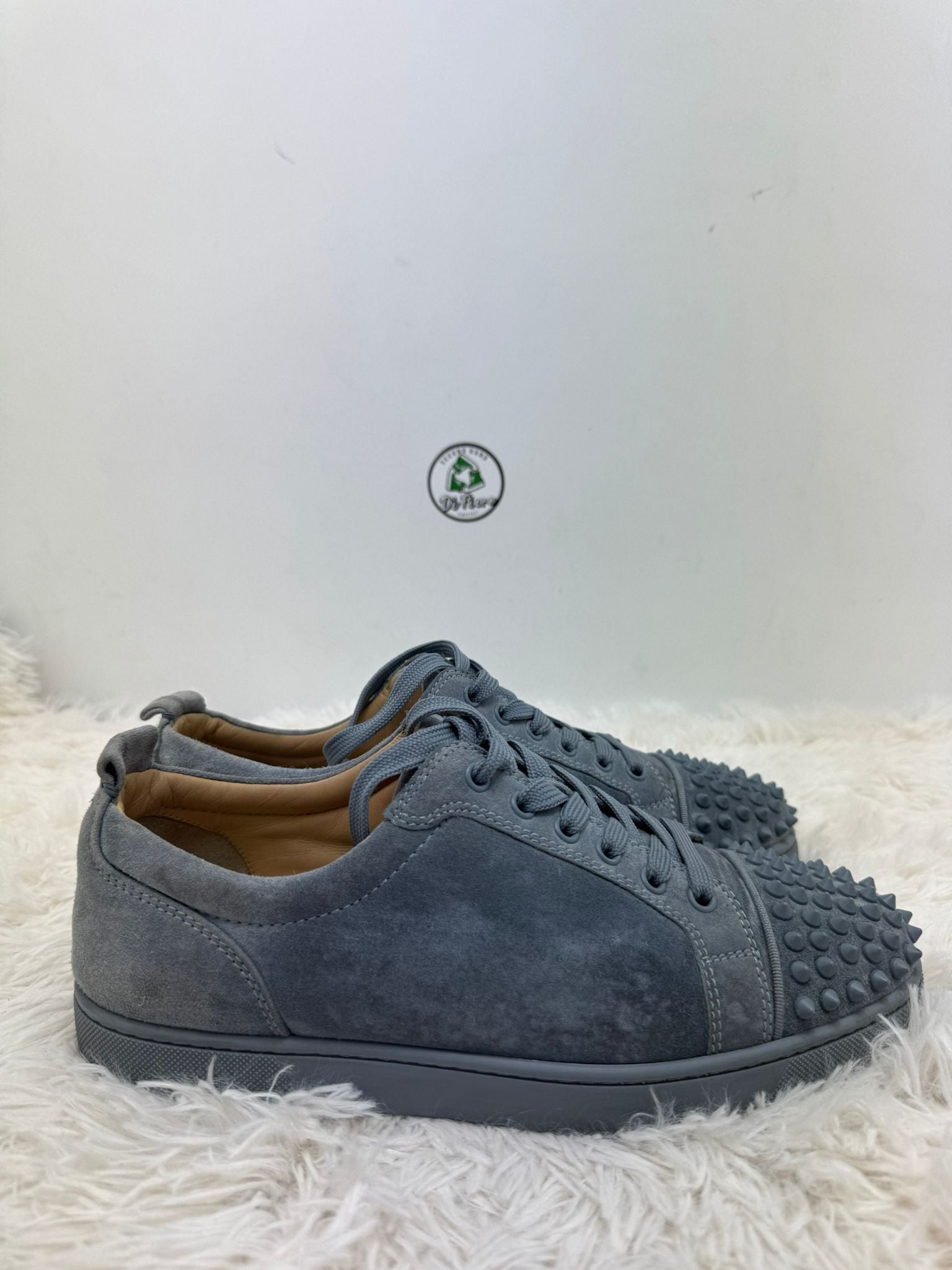 Louboutin 42