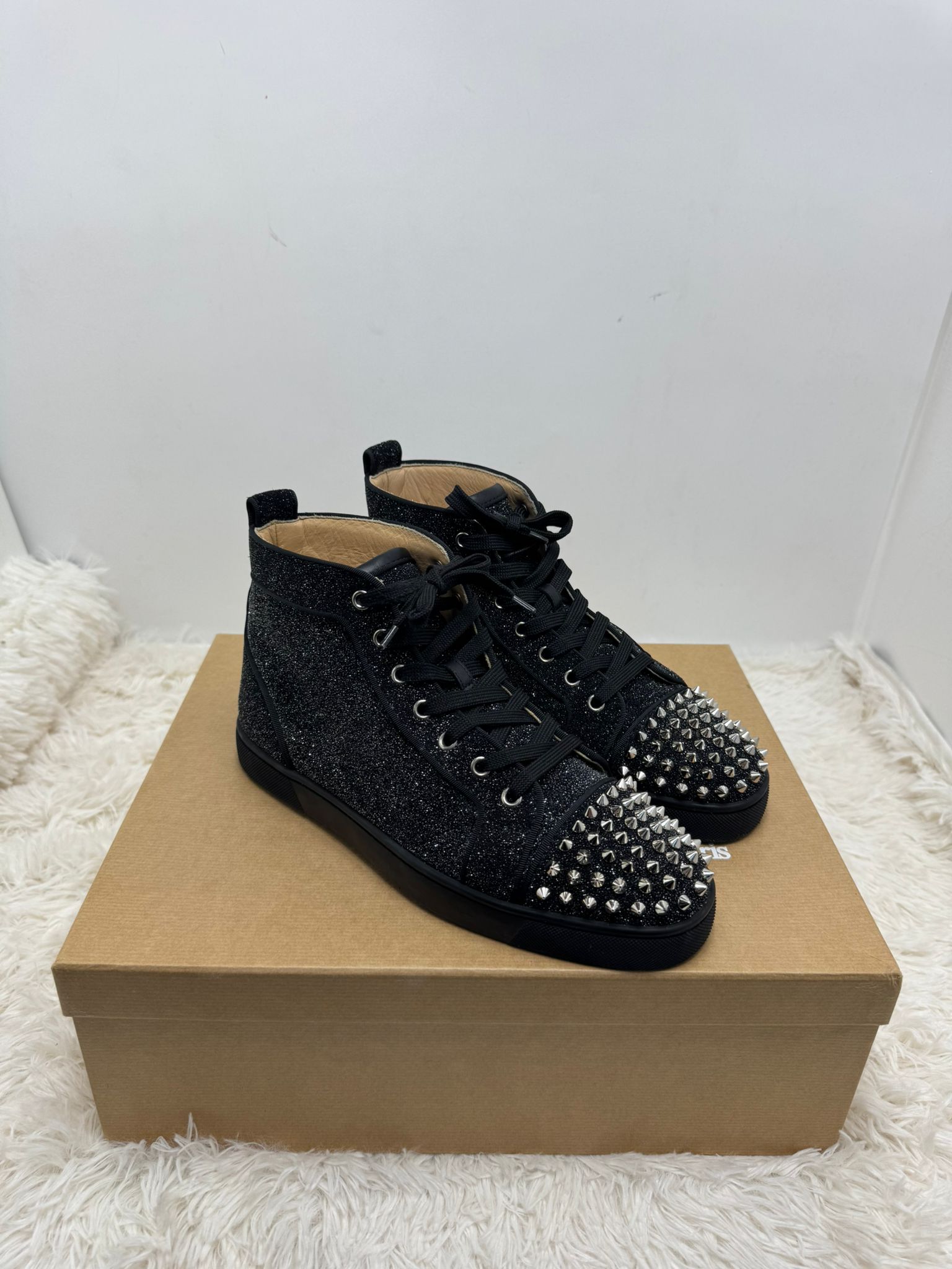 Louboutin 41