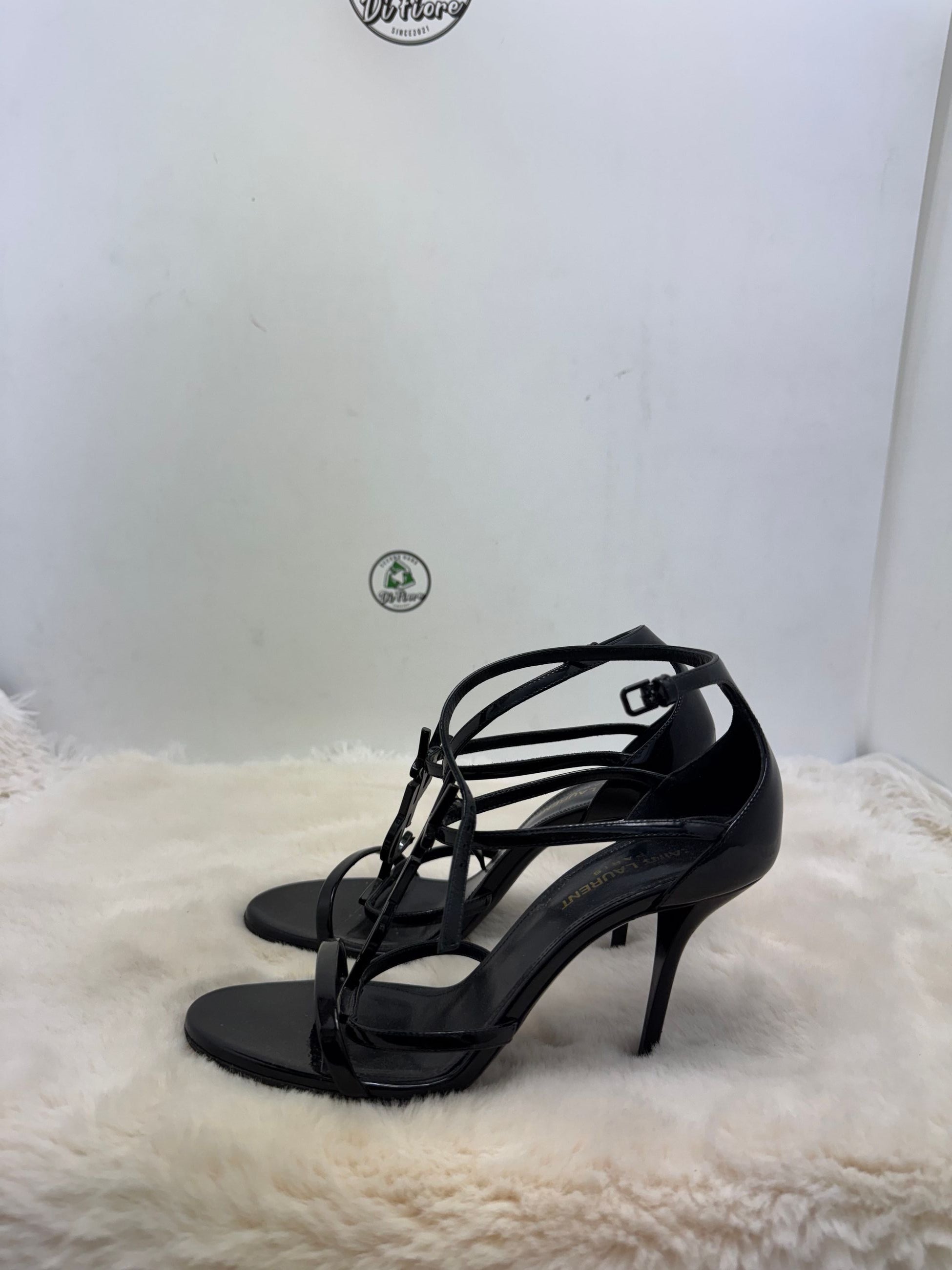 Tacco Saint Laurent