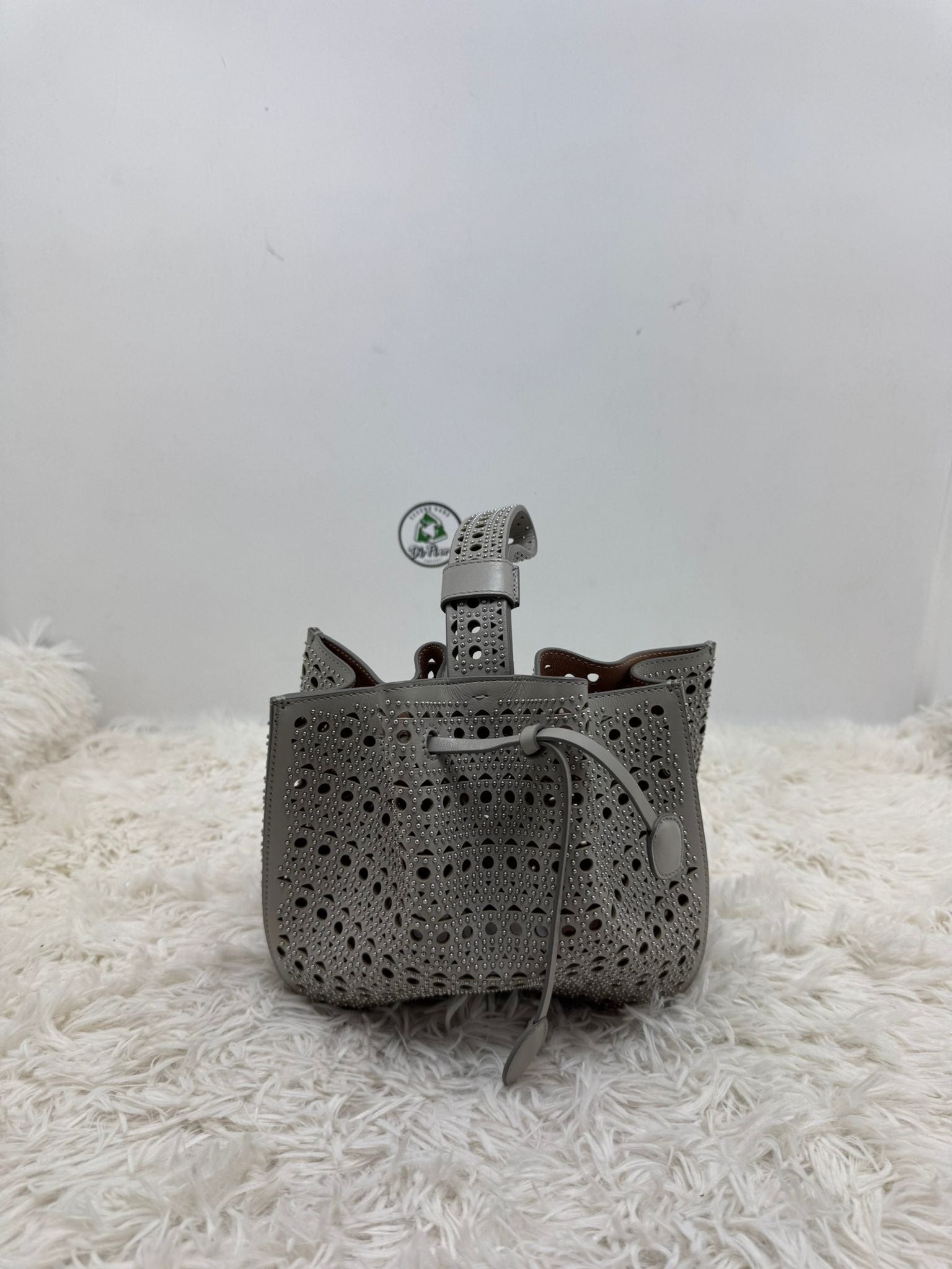 Borsa Alaia