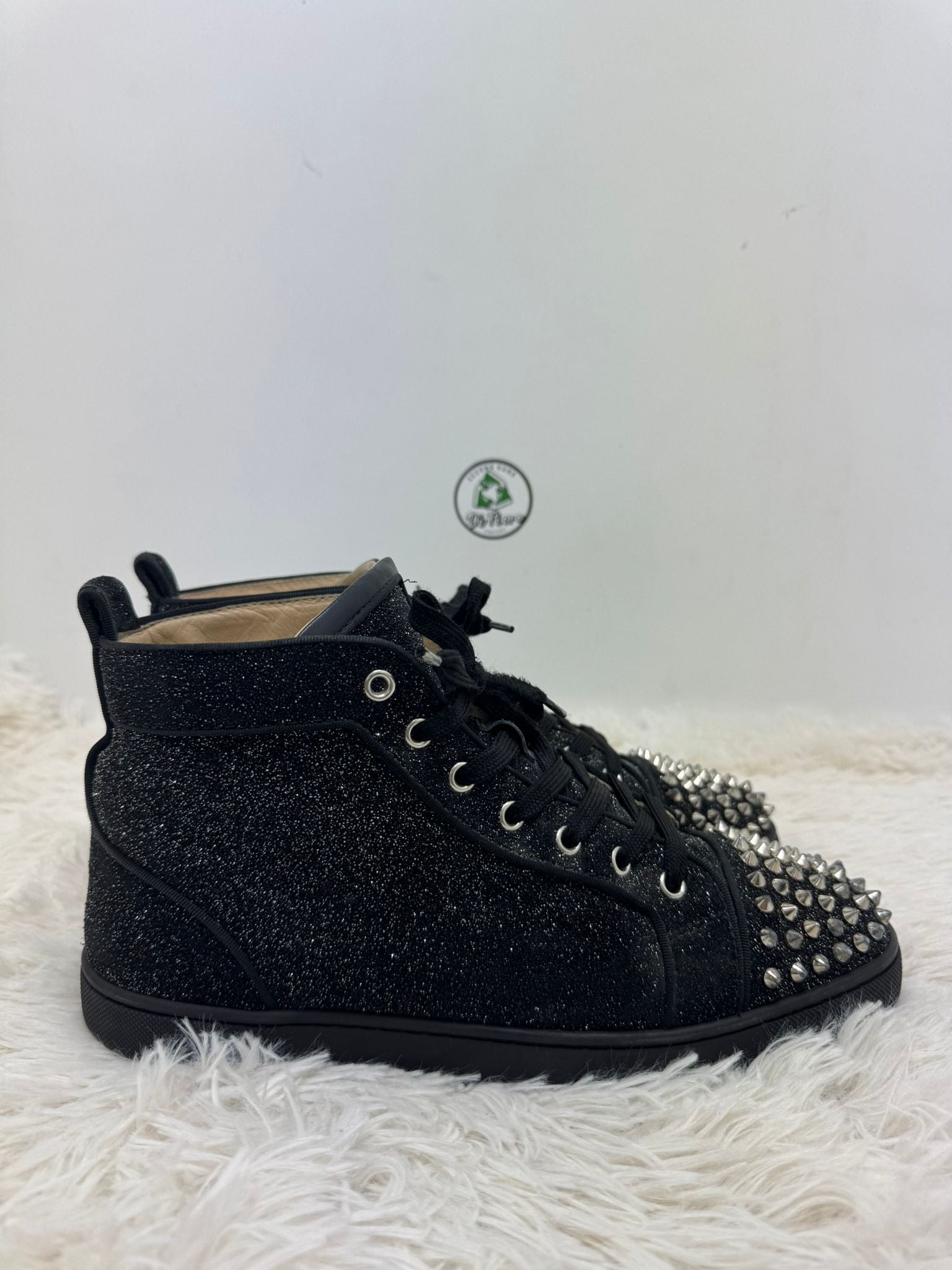 Louboutin 43