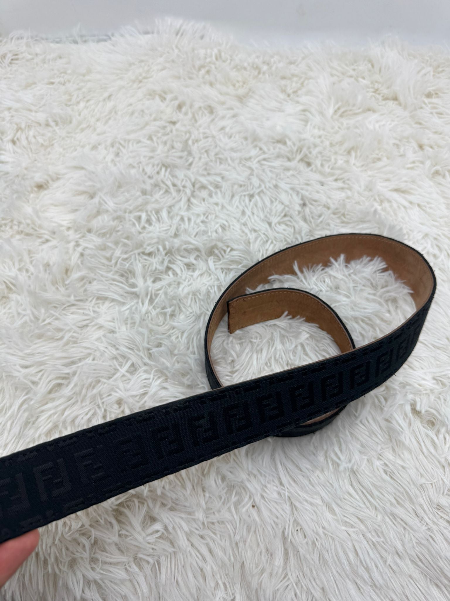 Cintura Fendi 85