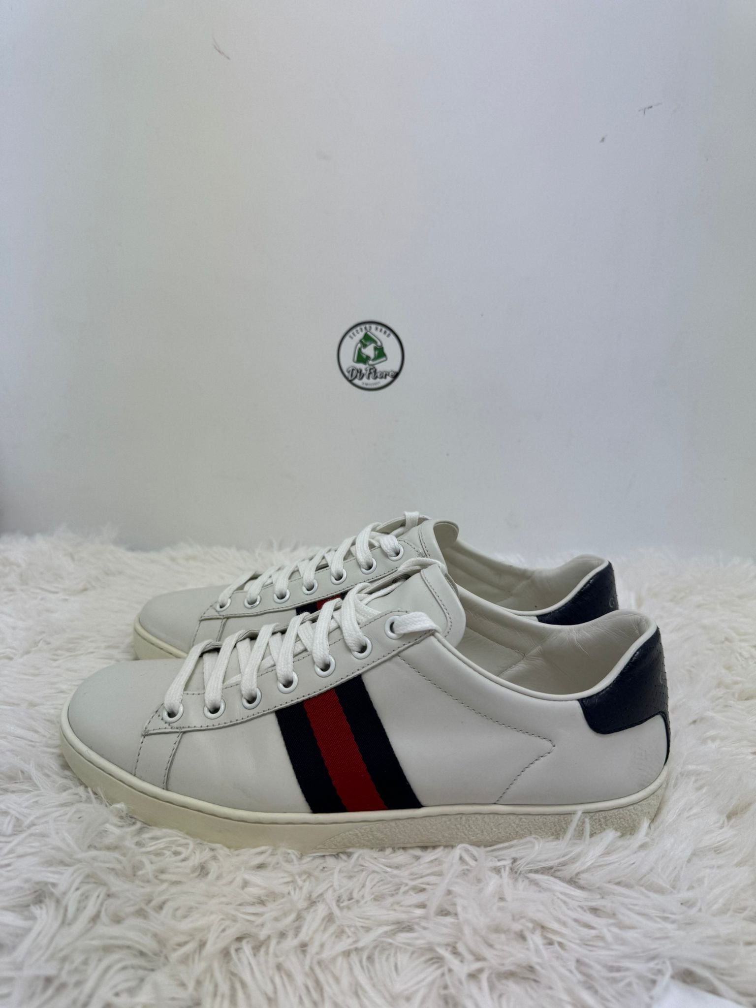 Gucci Ace 39
