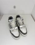 Louis Vuitton skate Size 11=45 veste 46 bianca e grigia