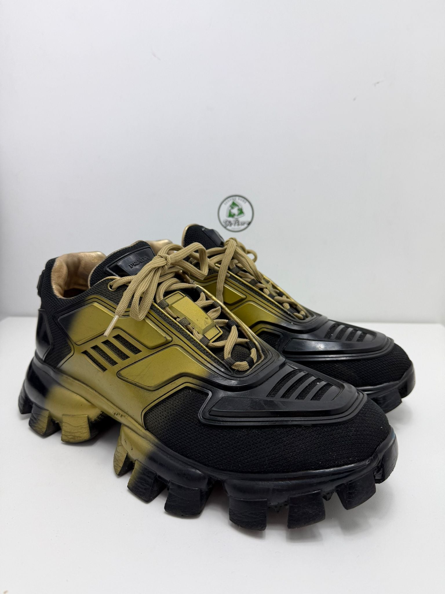 Prada Thunder 44