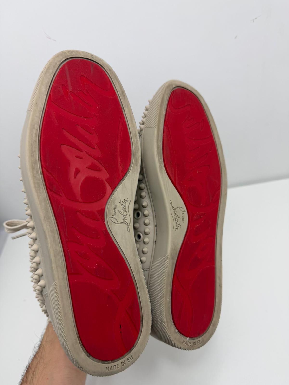 Louboutin tutta borchiata 39