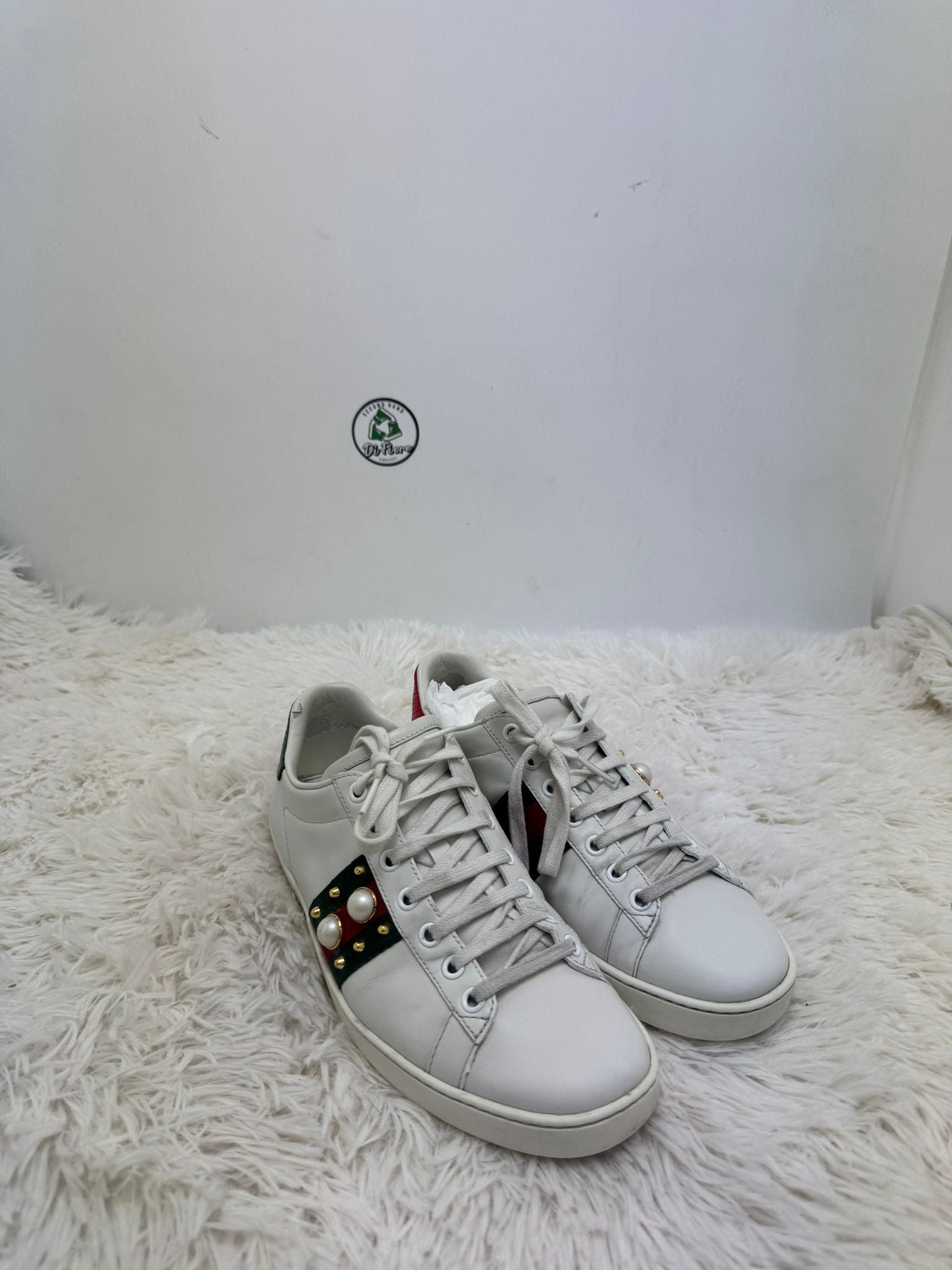 Gucci ace 37.5