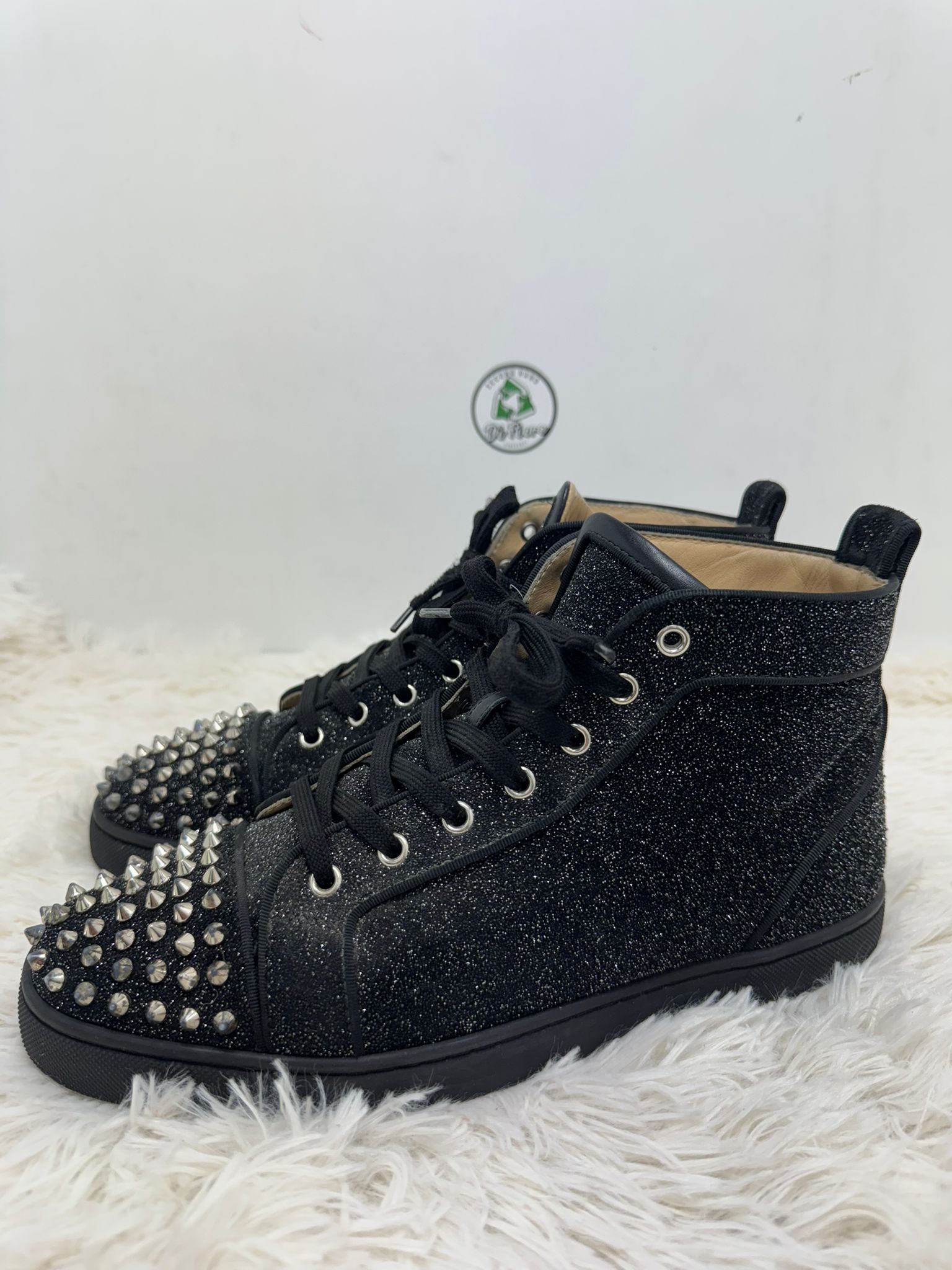 Louboutin 43