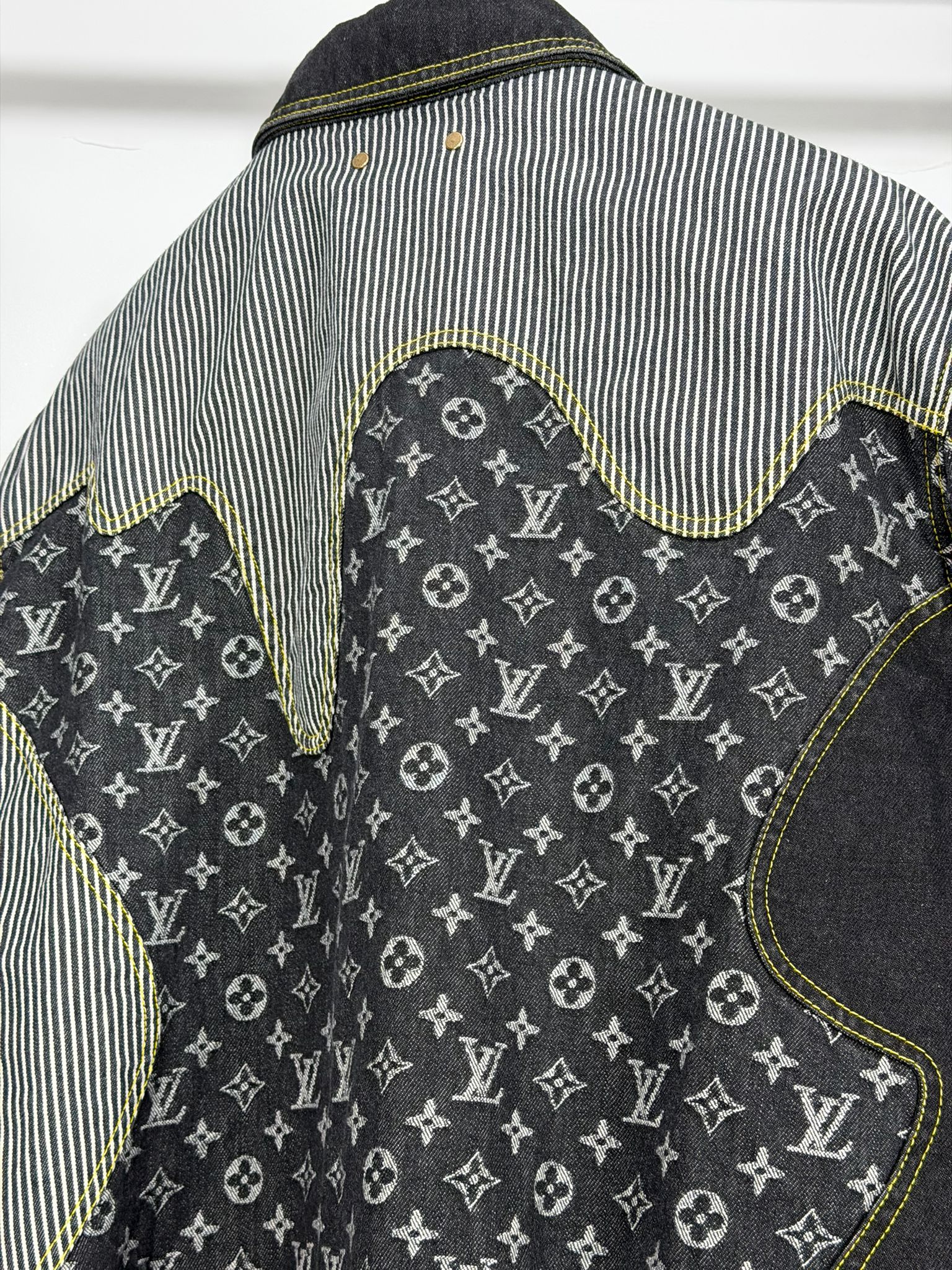 Louis Vuitton X nigo Size 54 veste XL