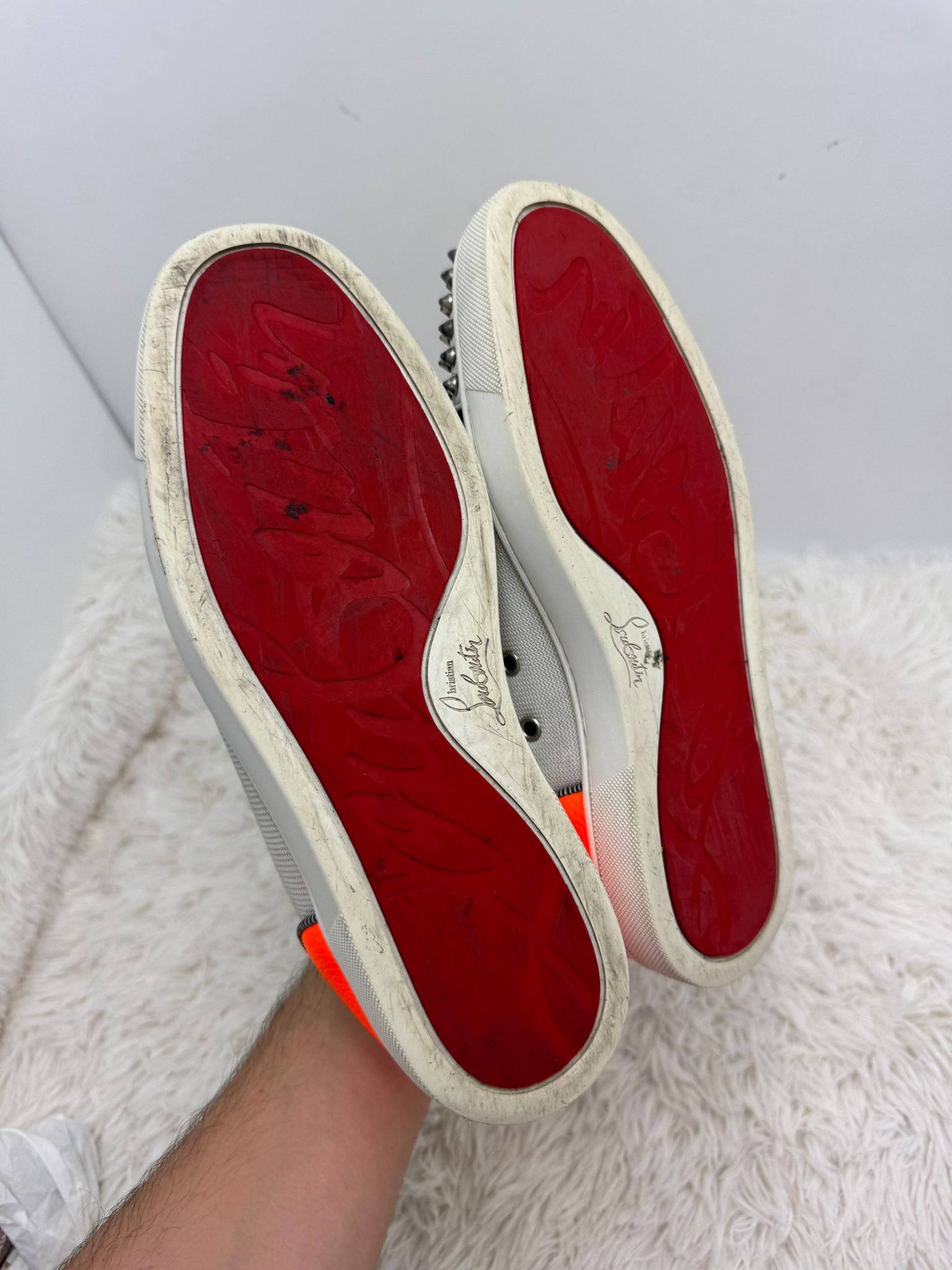 Louboutin 42