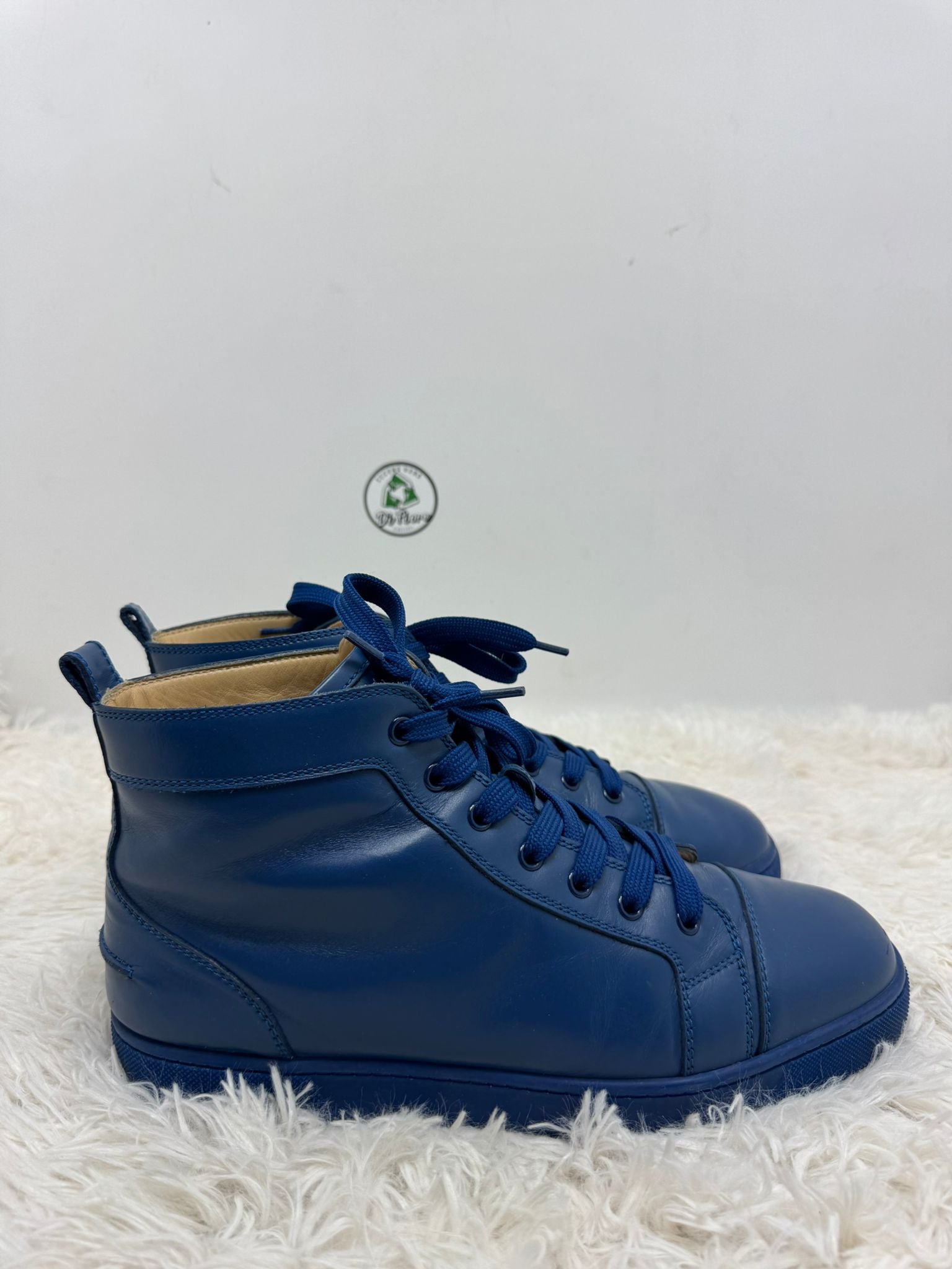 Louboutin 43
