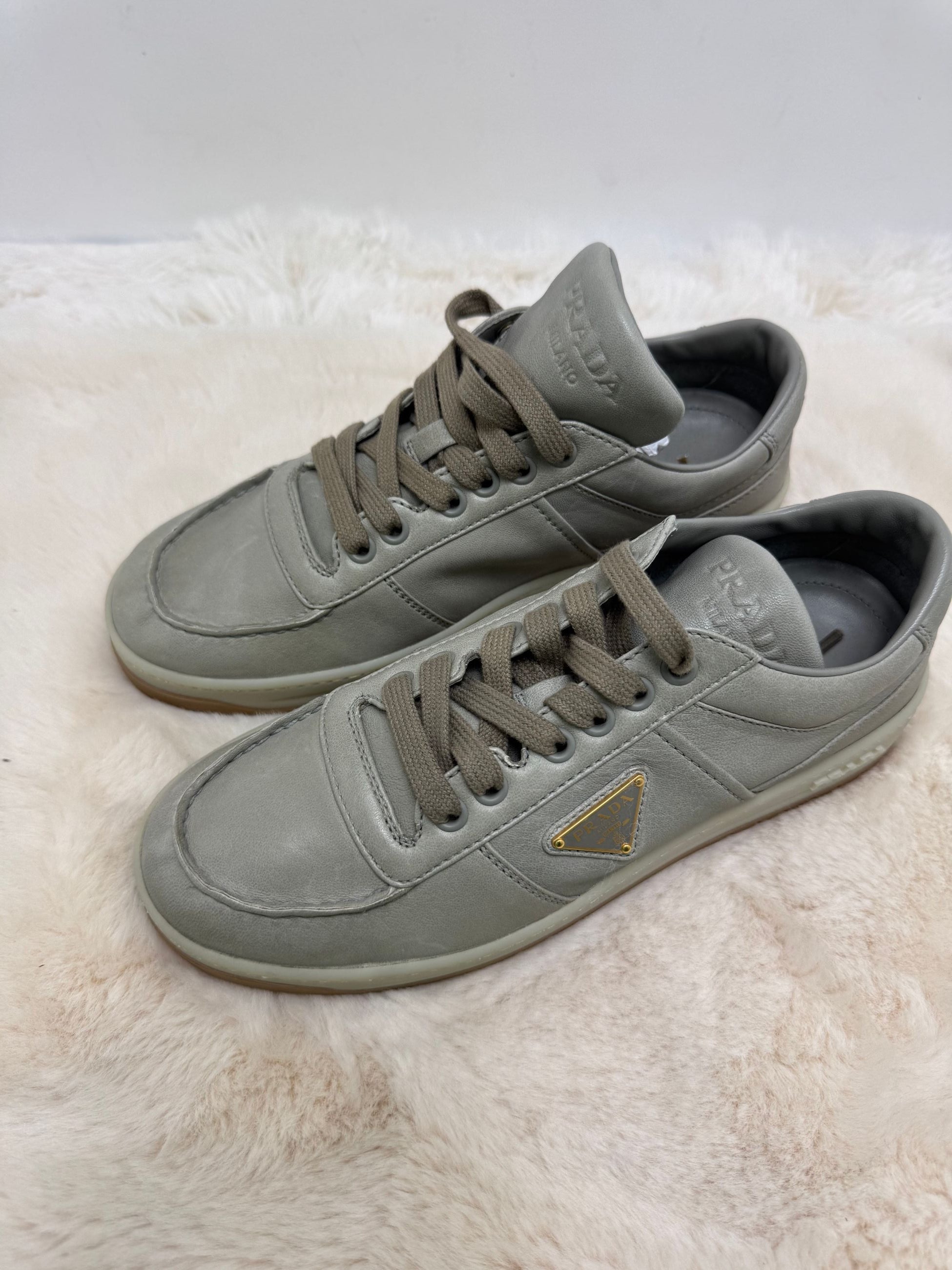 Scarpa prada