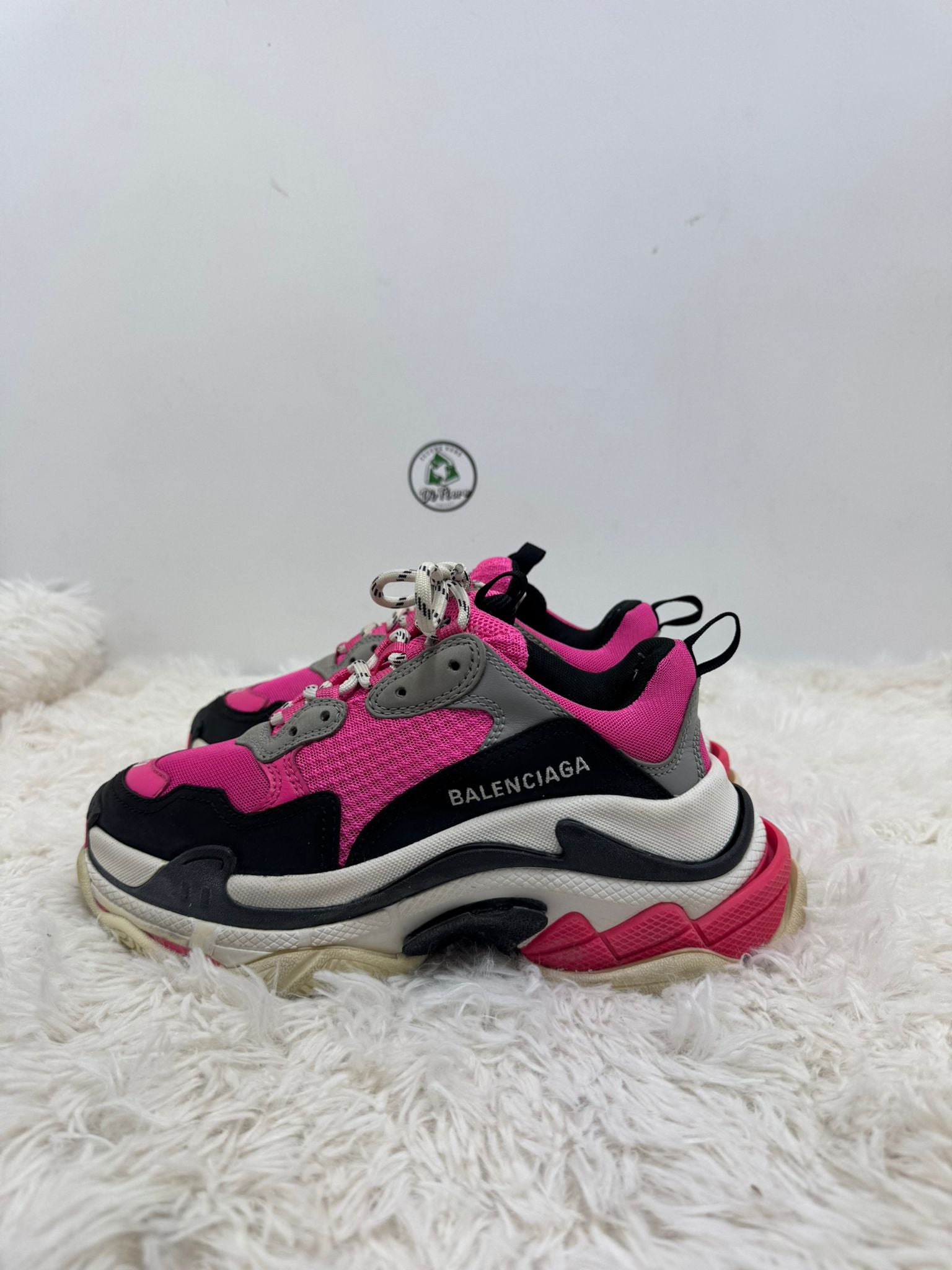 Balenciaga triple S 37