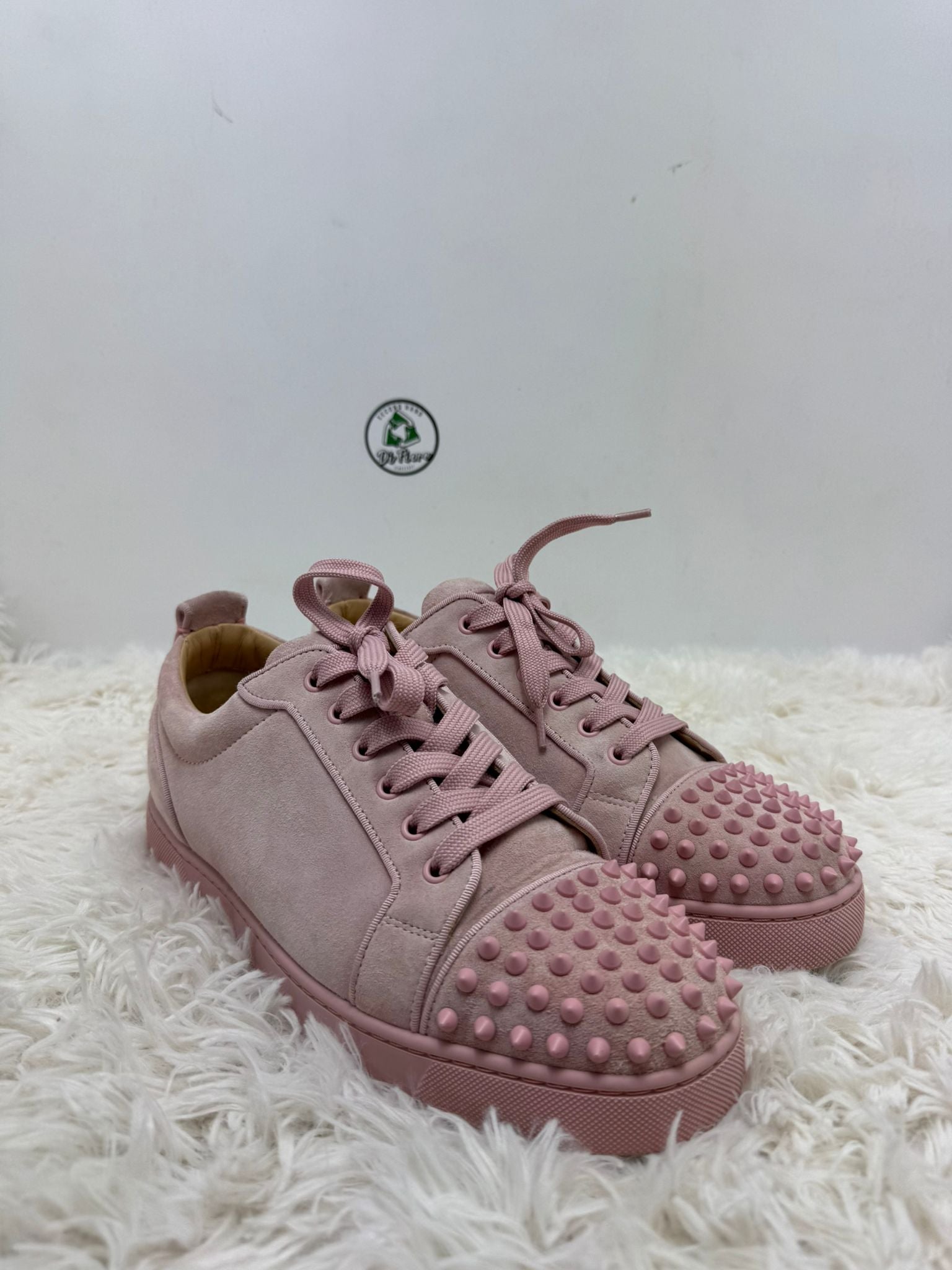 Louboutin 43