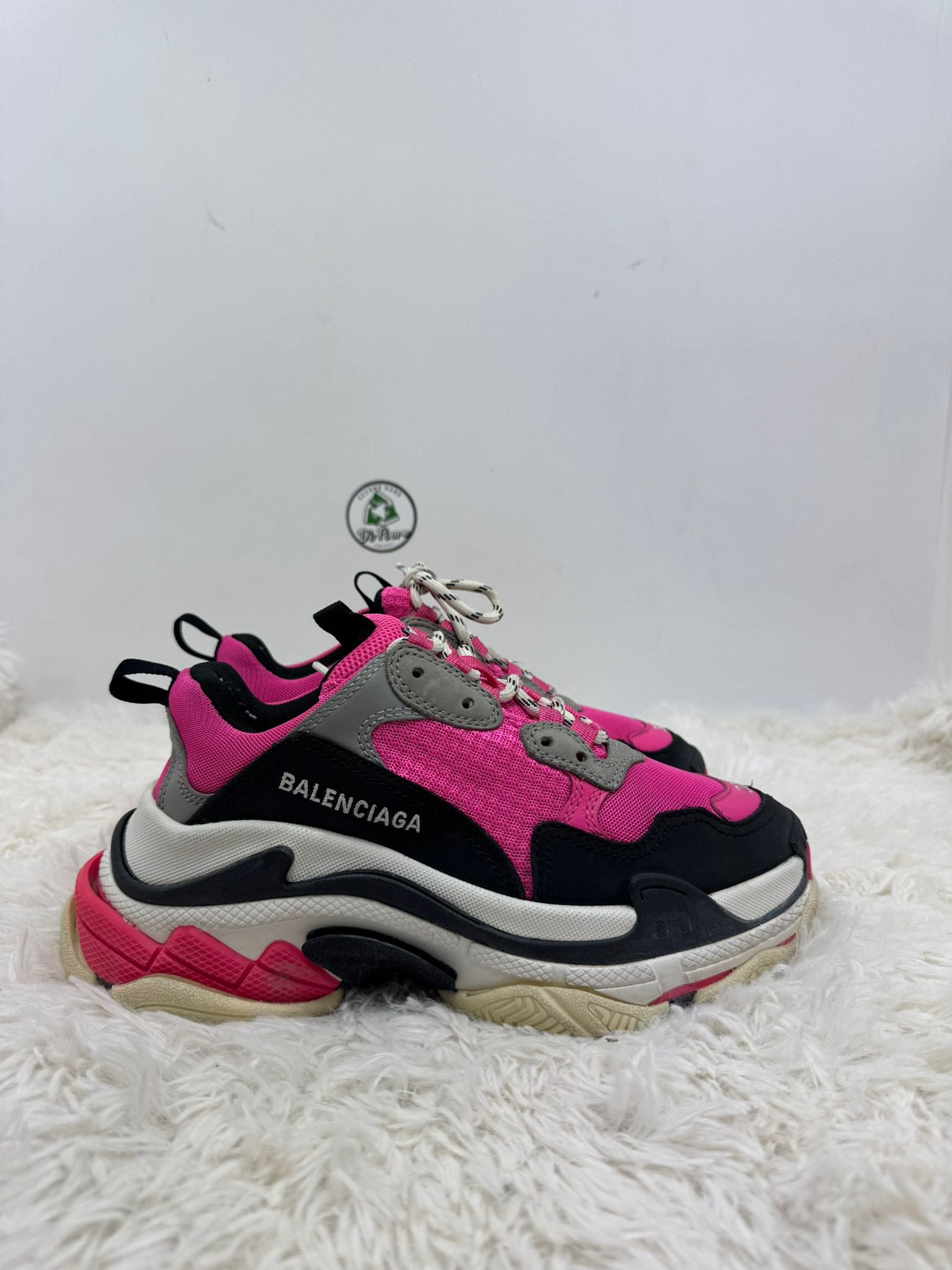 Balenciaga triple S 37
