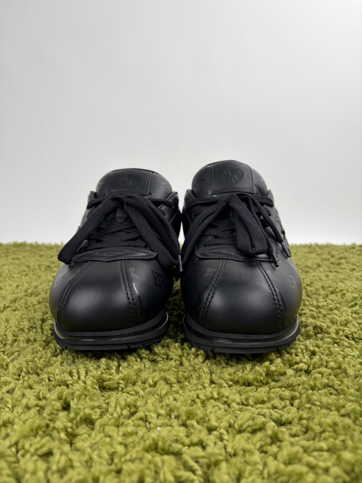 Louis Vuitton Buttersoft Nera 8