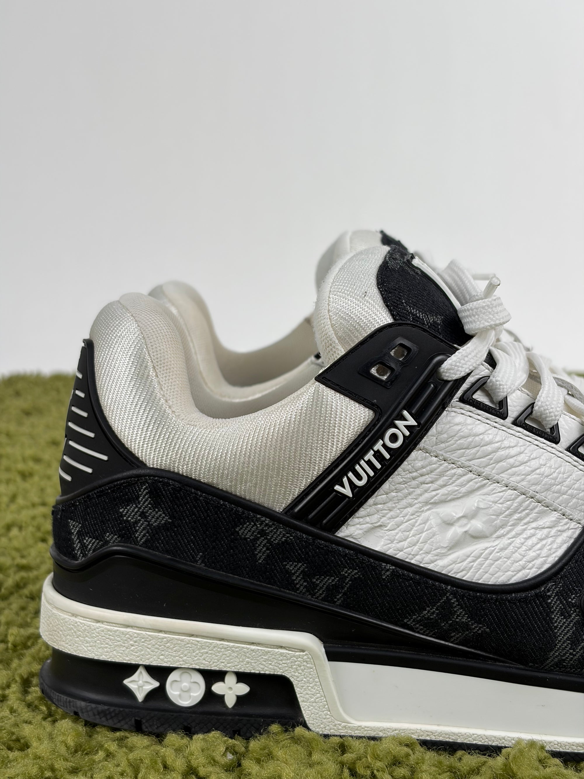 Louis vuitton Trainer Size 7.5=41.5 calza 42.5 nera e bianca