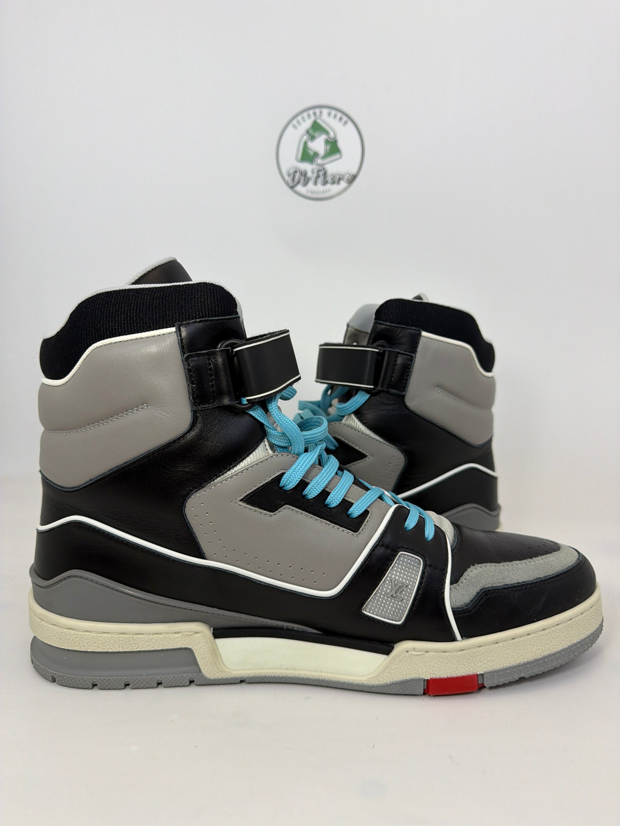 Louis Vuitton trainer high Sizs 9=43 veste 44 multicolore