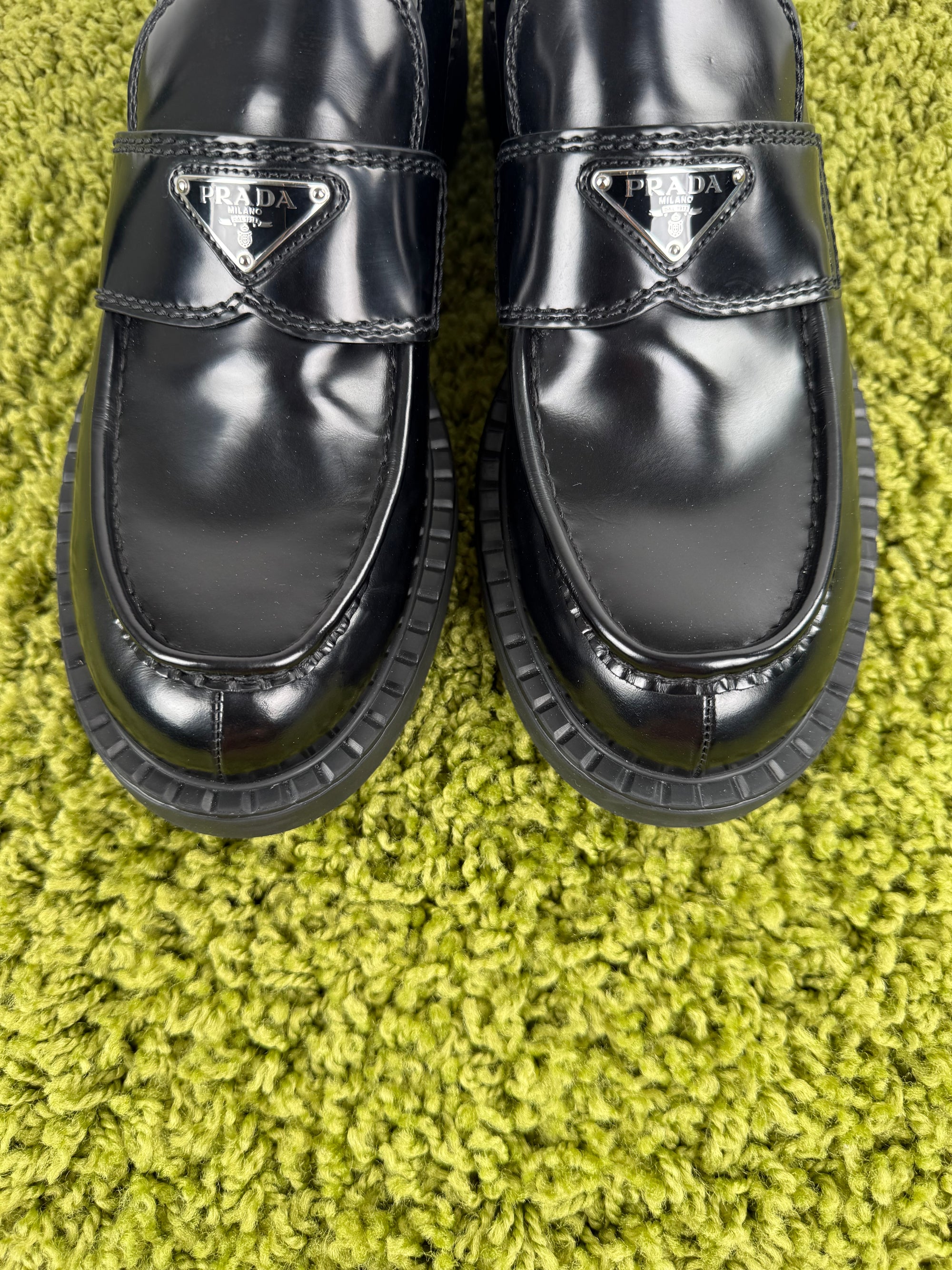 Mocassini Prada Neri 10