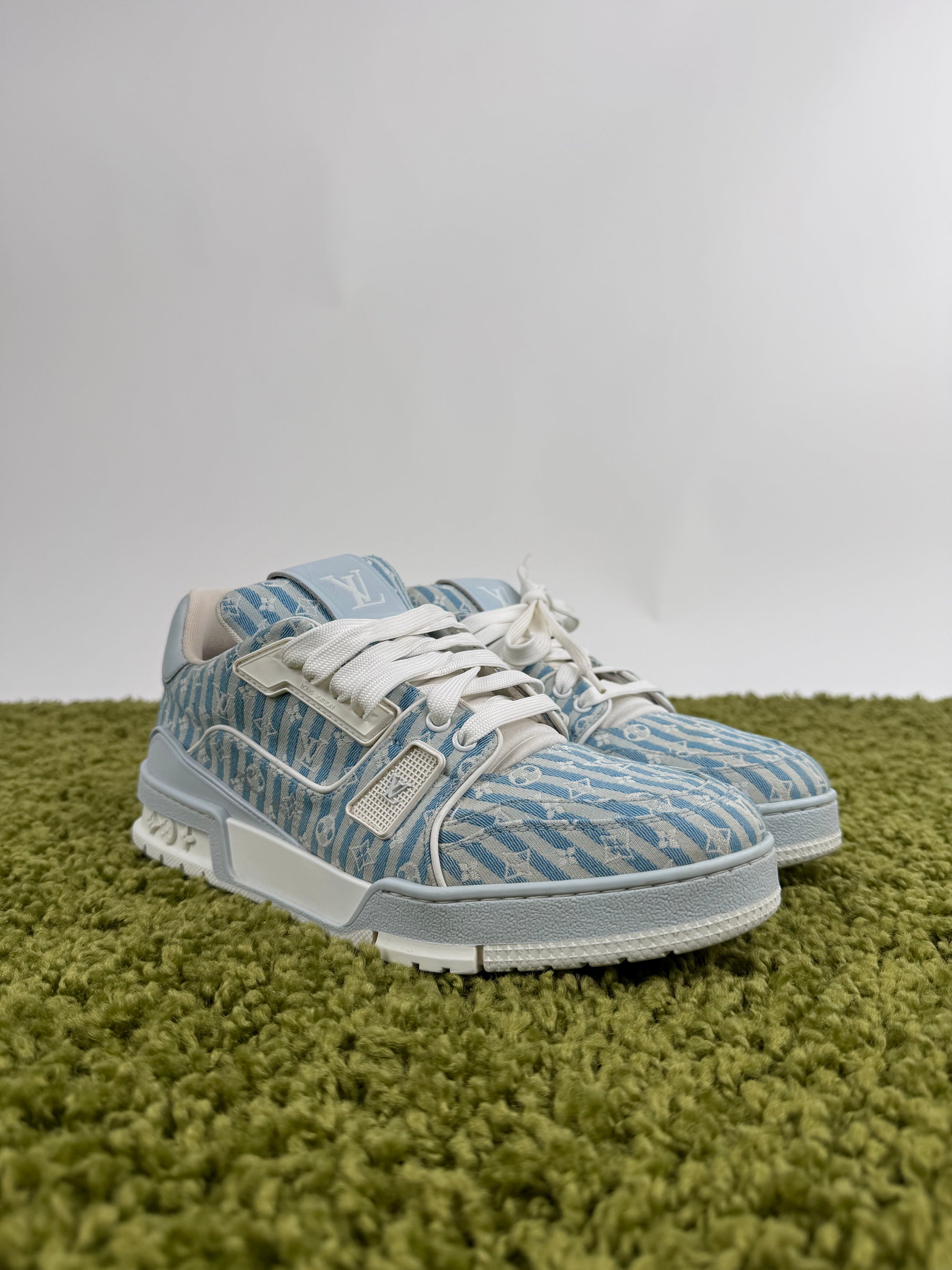 Louis Vuitton Trainer x Mykonos 42 veste 43