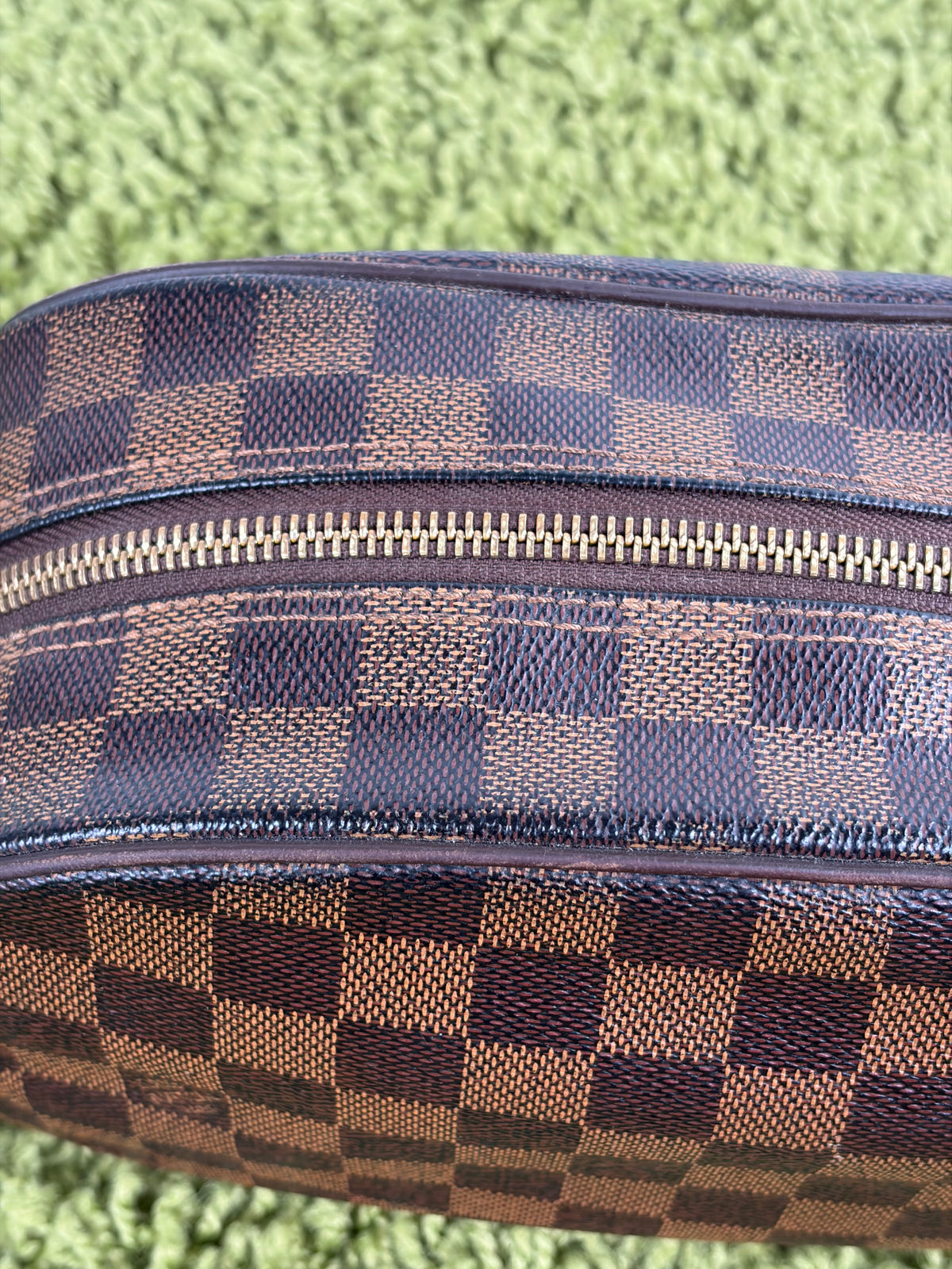Beauty Case Louis Vuitton in tela Damier Marrone
