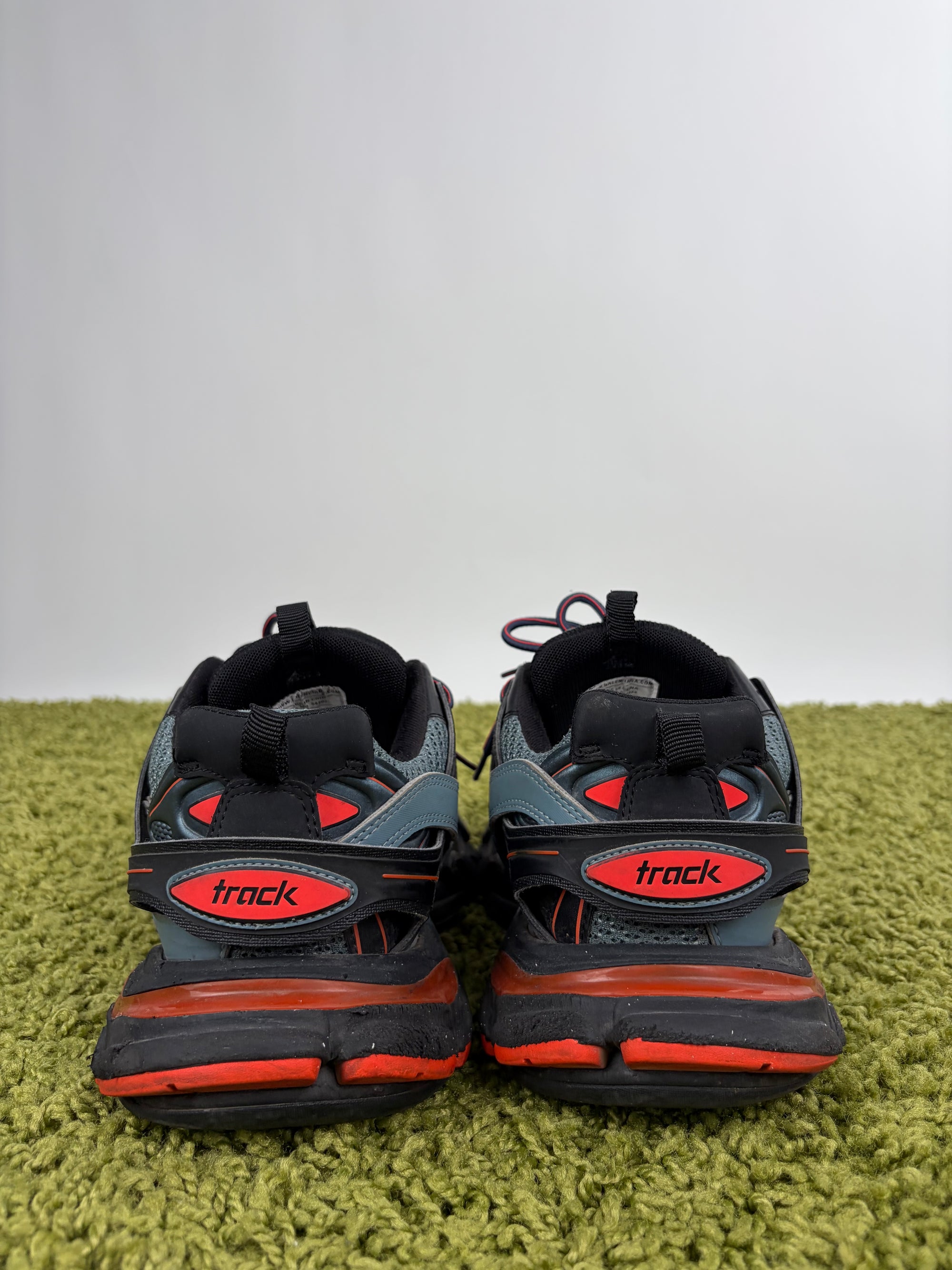 Balenciaga Track Size 42 rosse nere e blu
