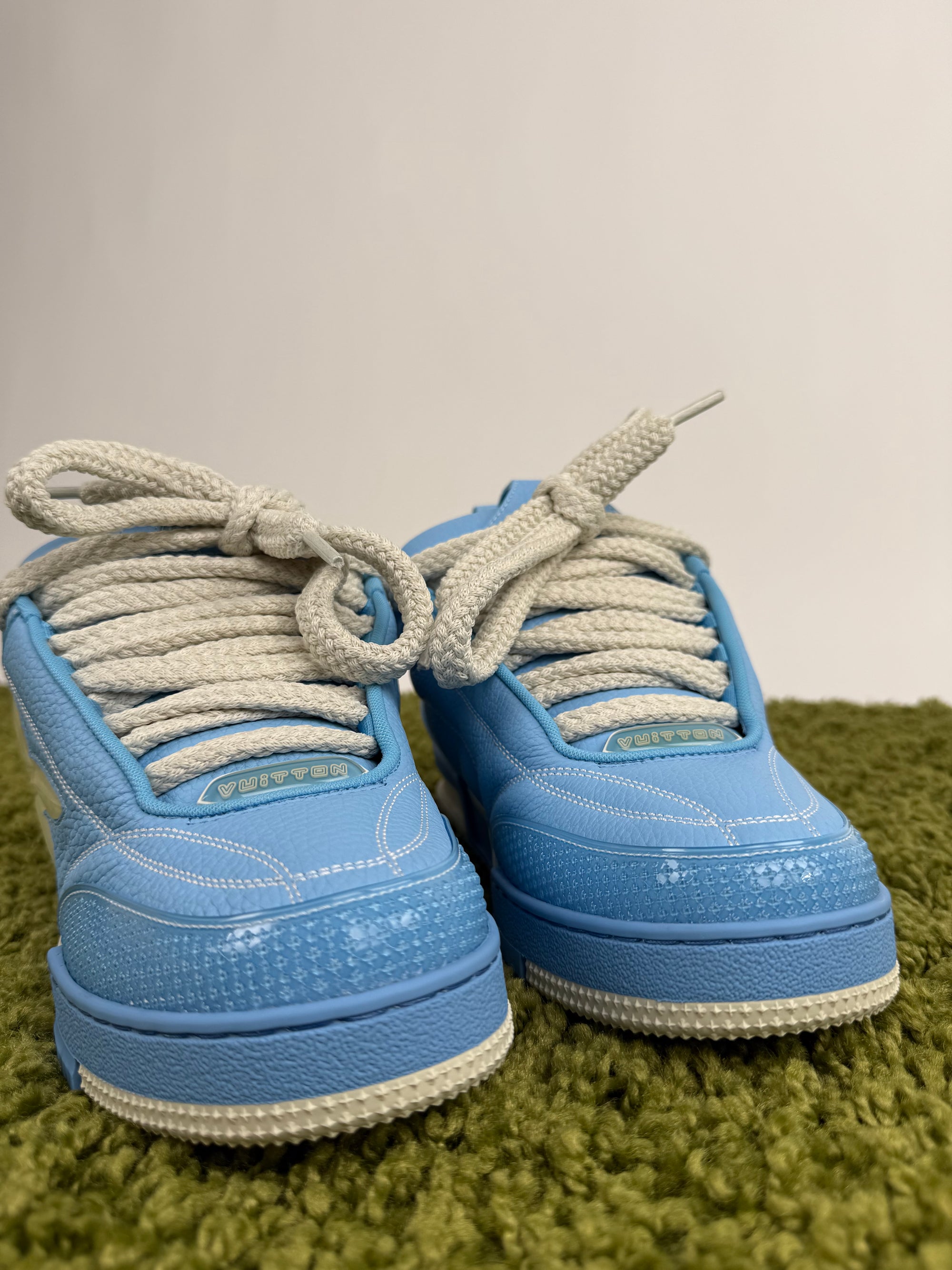 Louis Vuitton Skate Azzurra 7.5