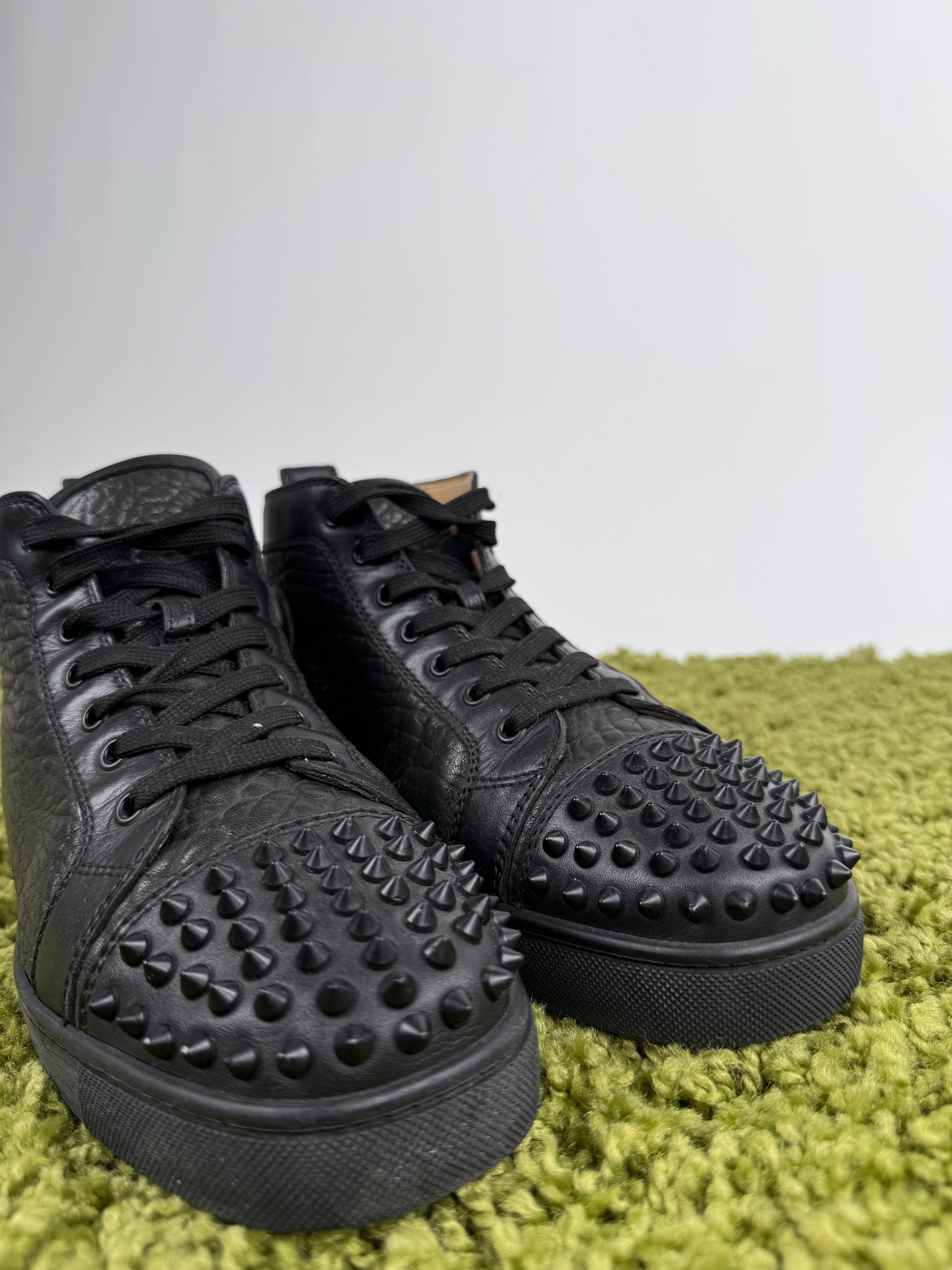 Christian Louboutin Spikes in pelle 42