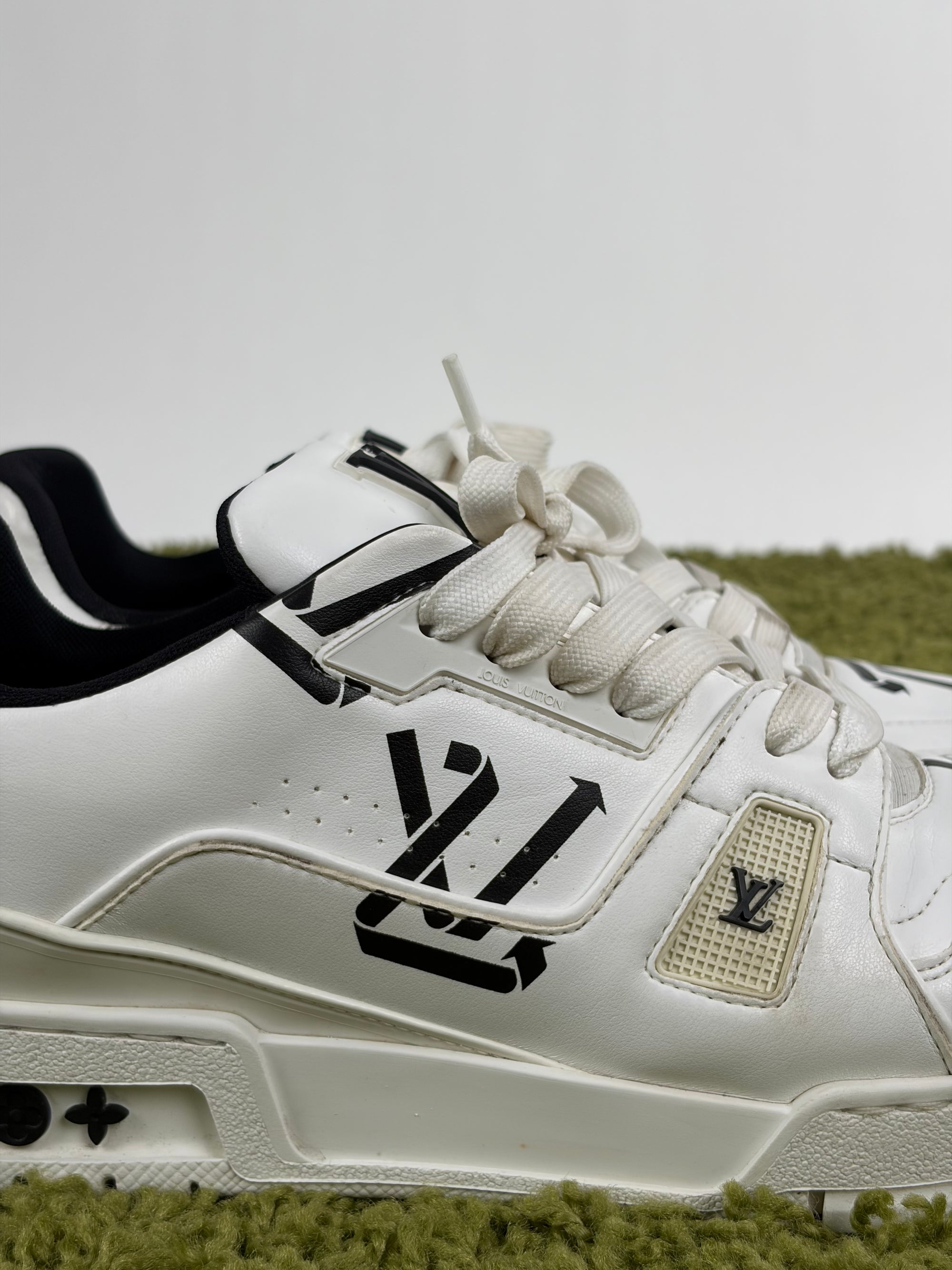 Louis vuitton trainer Size 8=42 calza 43 bianca e nera