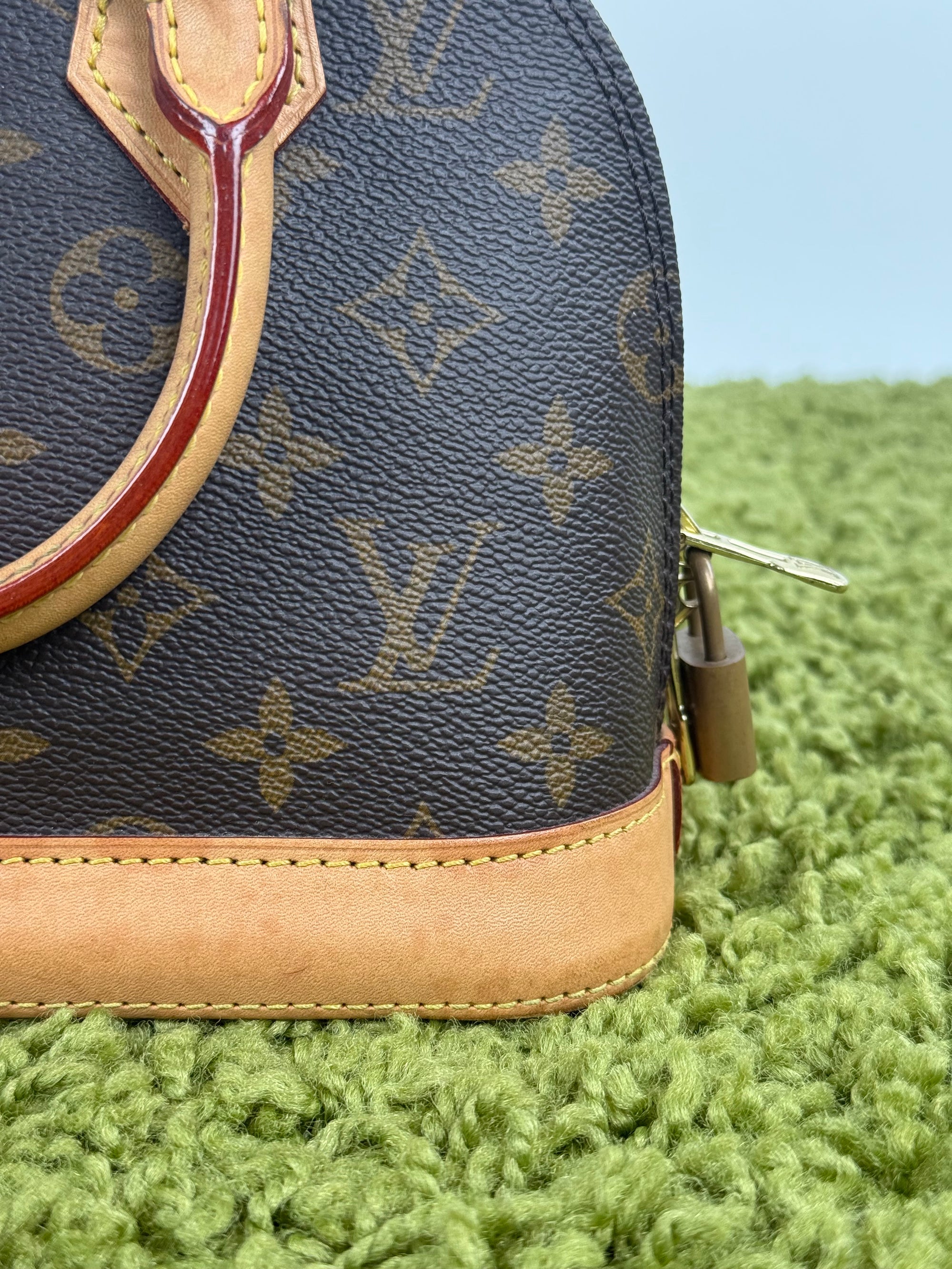 Borsa Alma BB Louis Vuitton Marrone