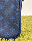 Borsa Louis Vuitton Outdoor Messenger Blu
