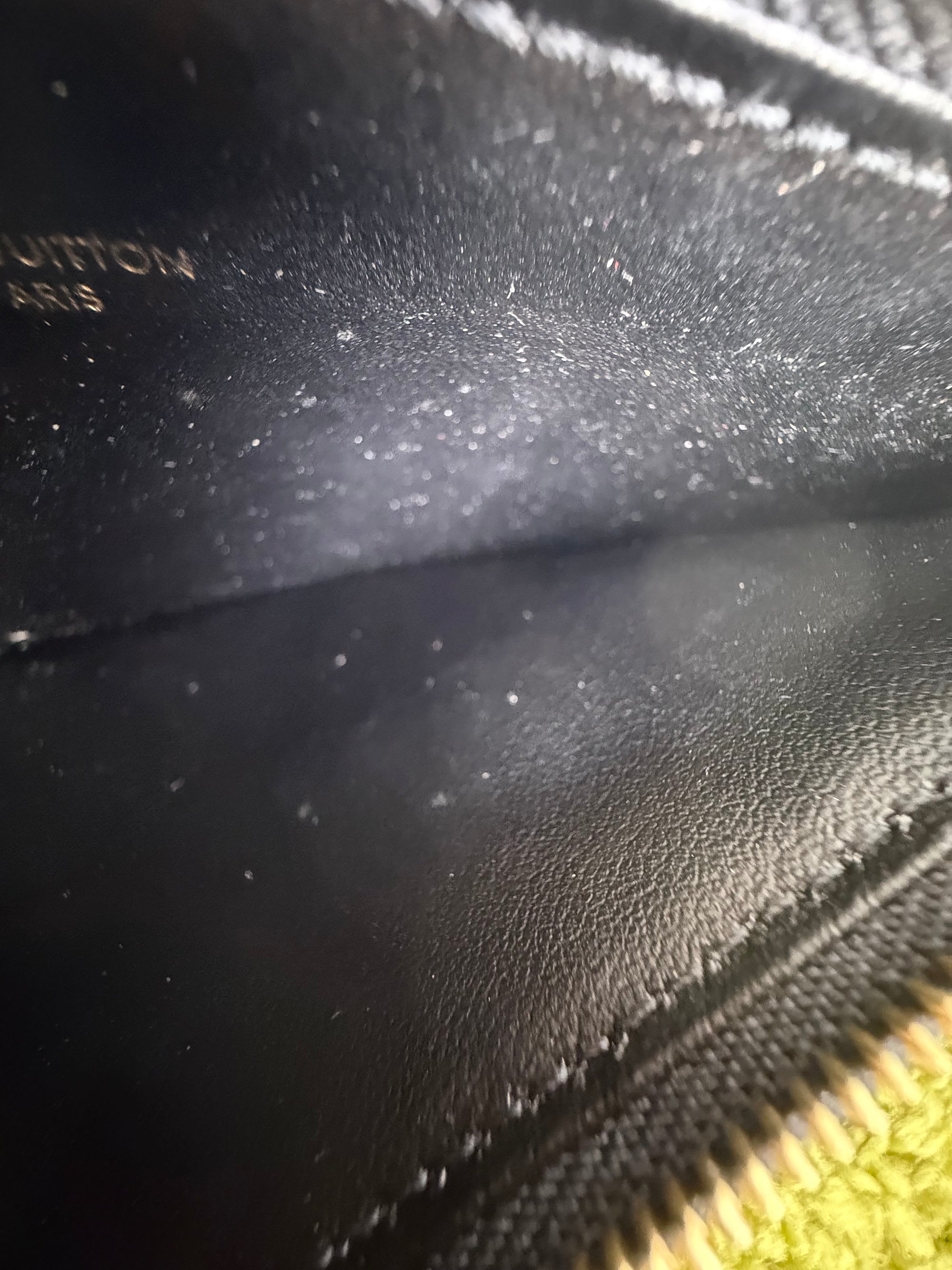 Pochette Louis Vuitton nera