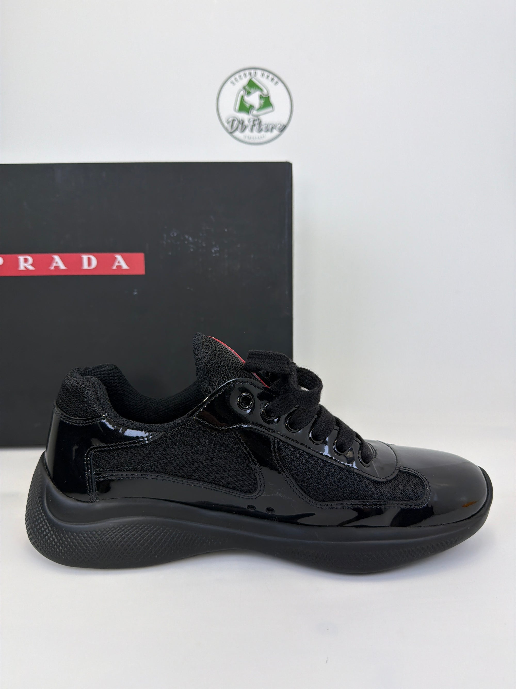 Prada cup Size 39