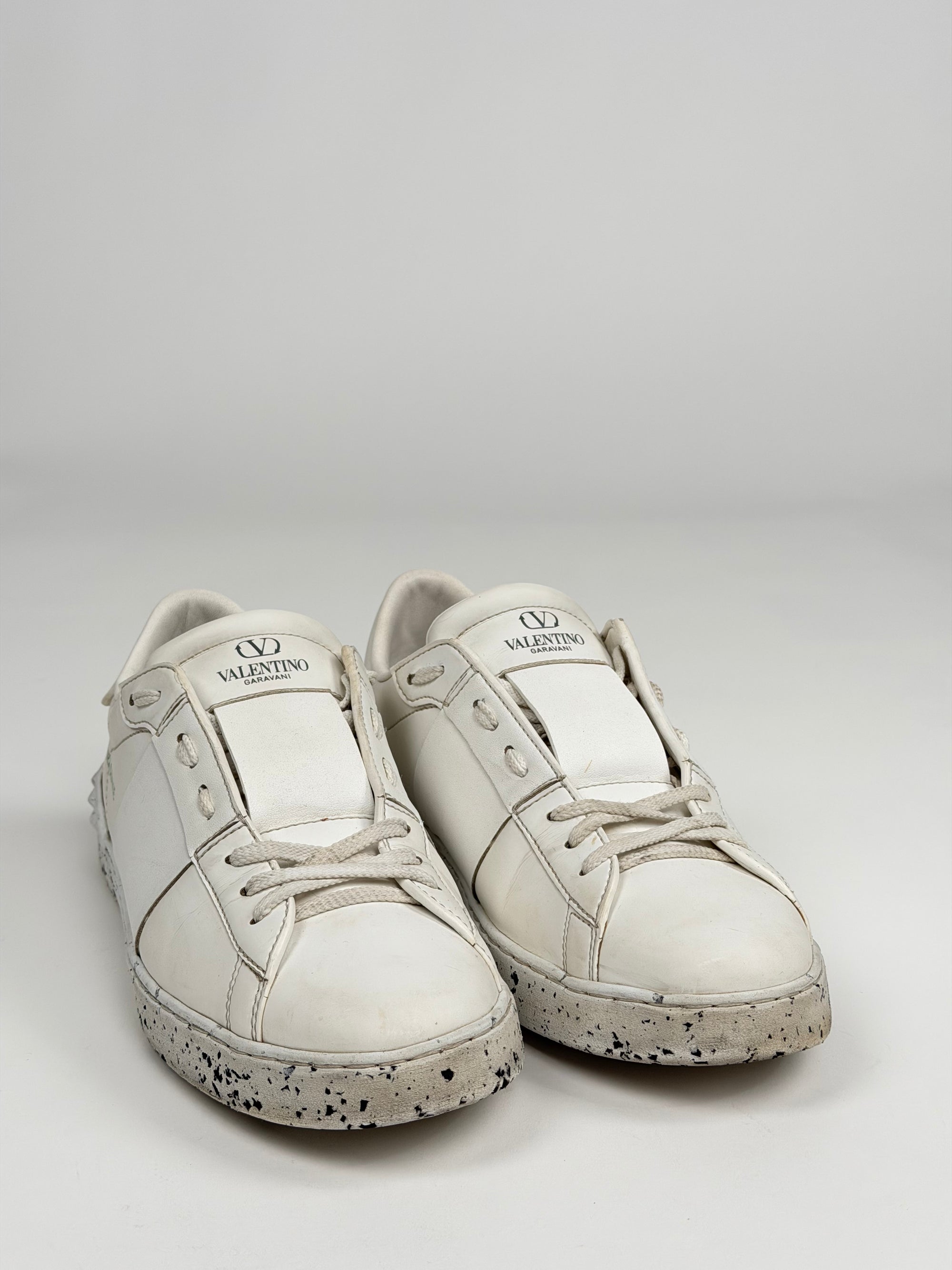Valentino Rockstud Size 41.5 bianche e nere