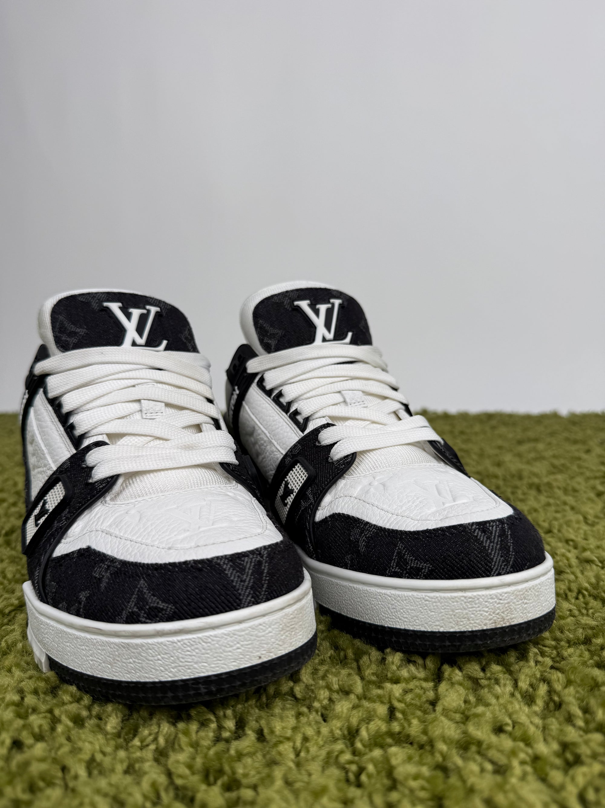 Louis Vuitton trainer Nera 6.5