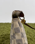 Pochette Accessories Louis Vuitton  in tela Damier Azur Bianca Monogram