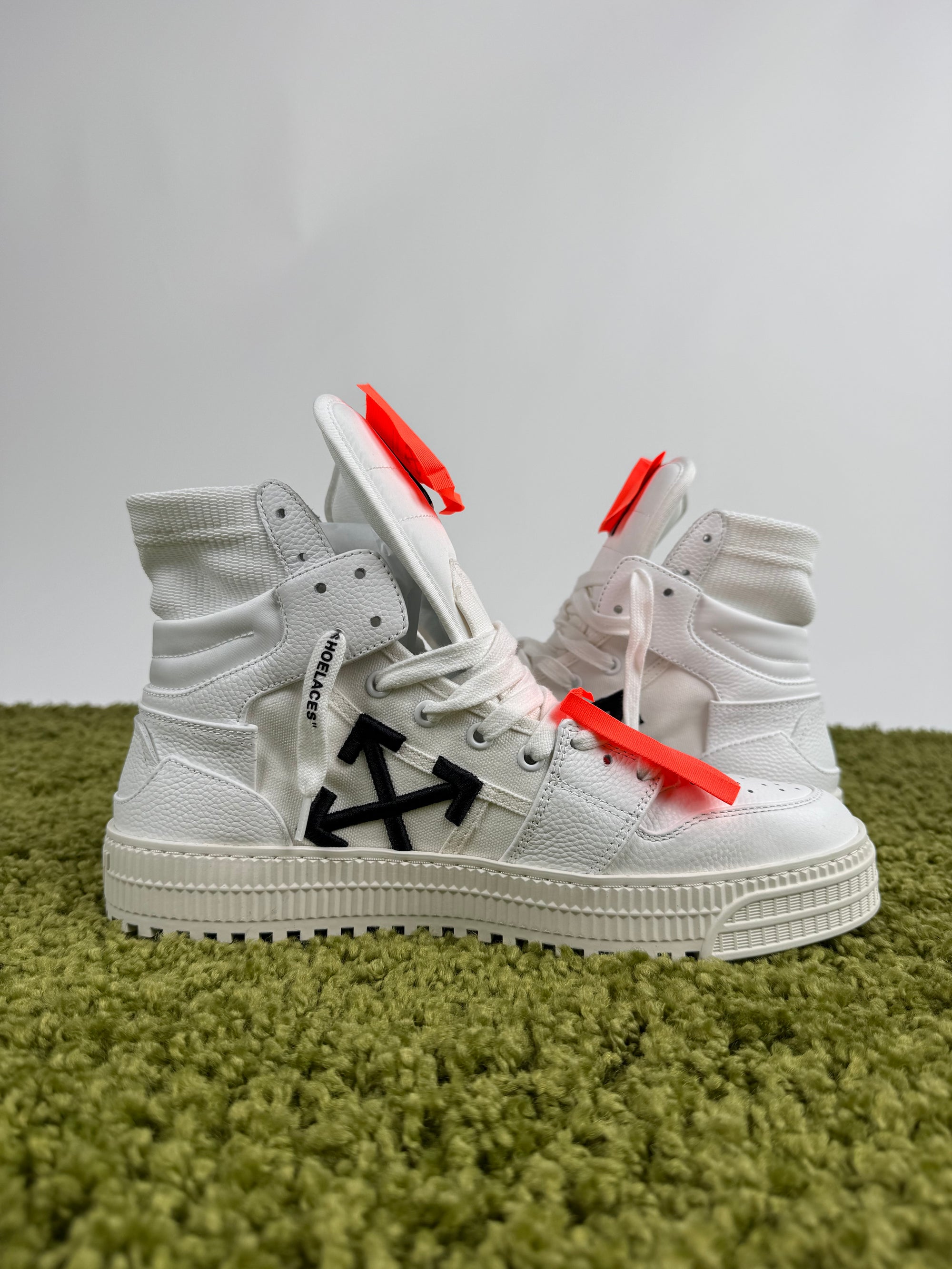 Off White Sneaker 43