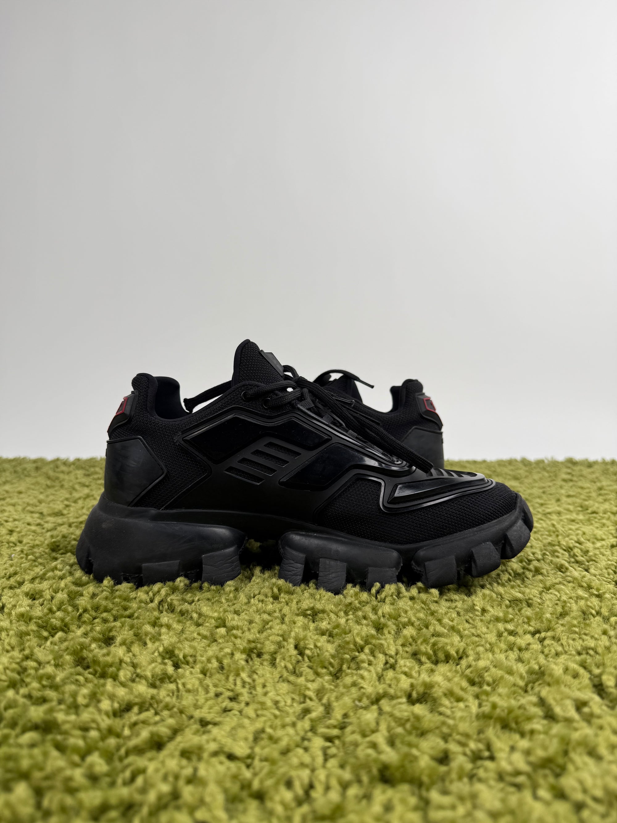 Prada Cloudbust Thunder 40