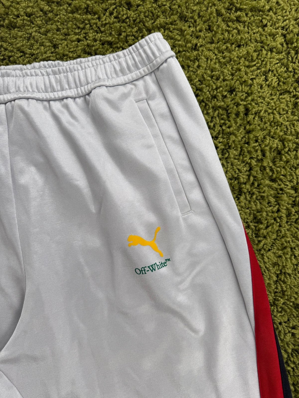 Completo Off White X Milan Felpa XL pantalone XL Grigio - Second Hand Di Fiore