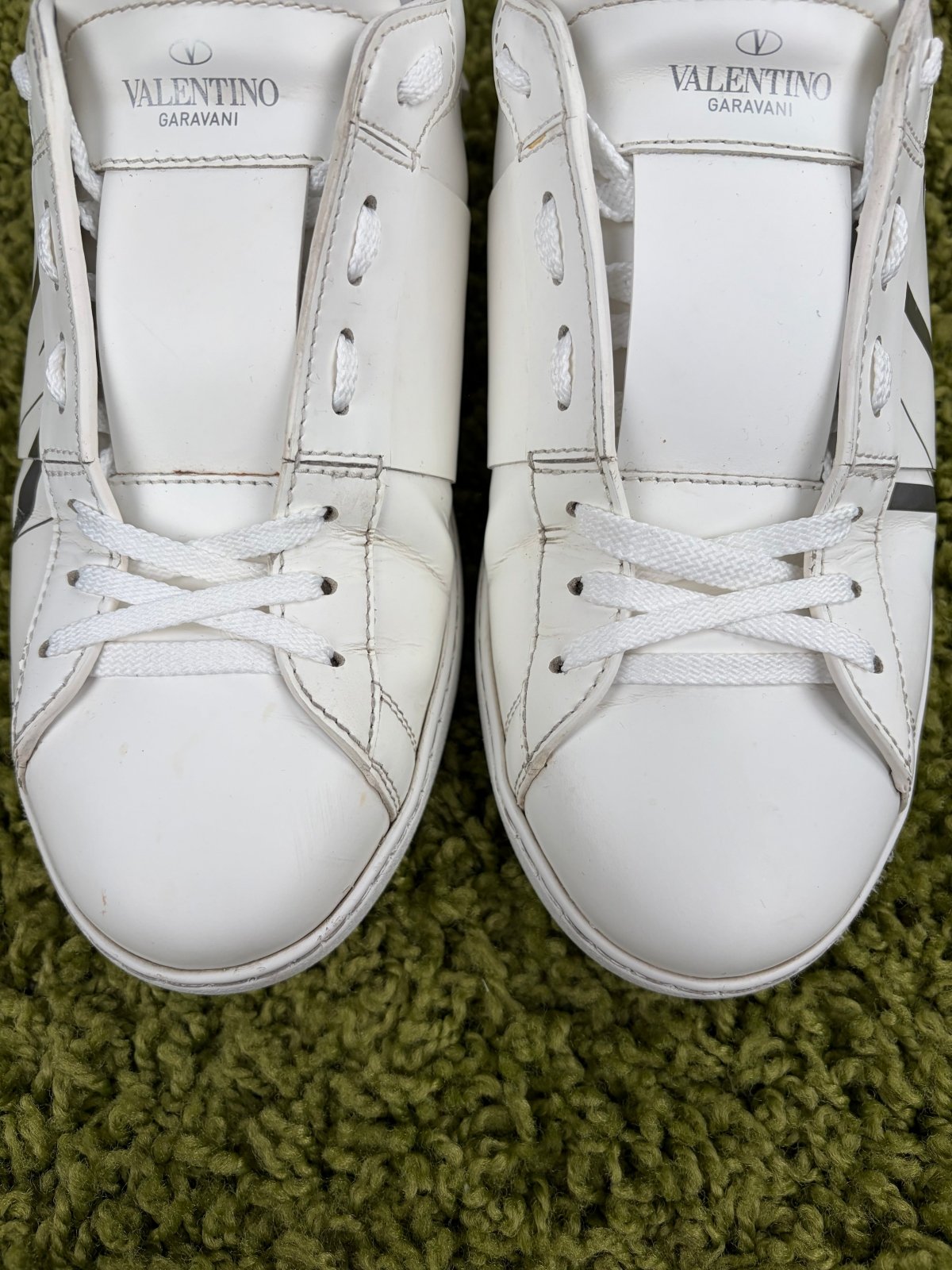 Valentino Garavani Rockstud VLTN argento 41 - Second Hand Di Fiore