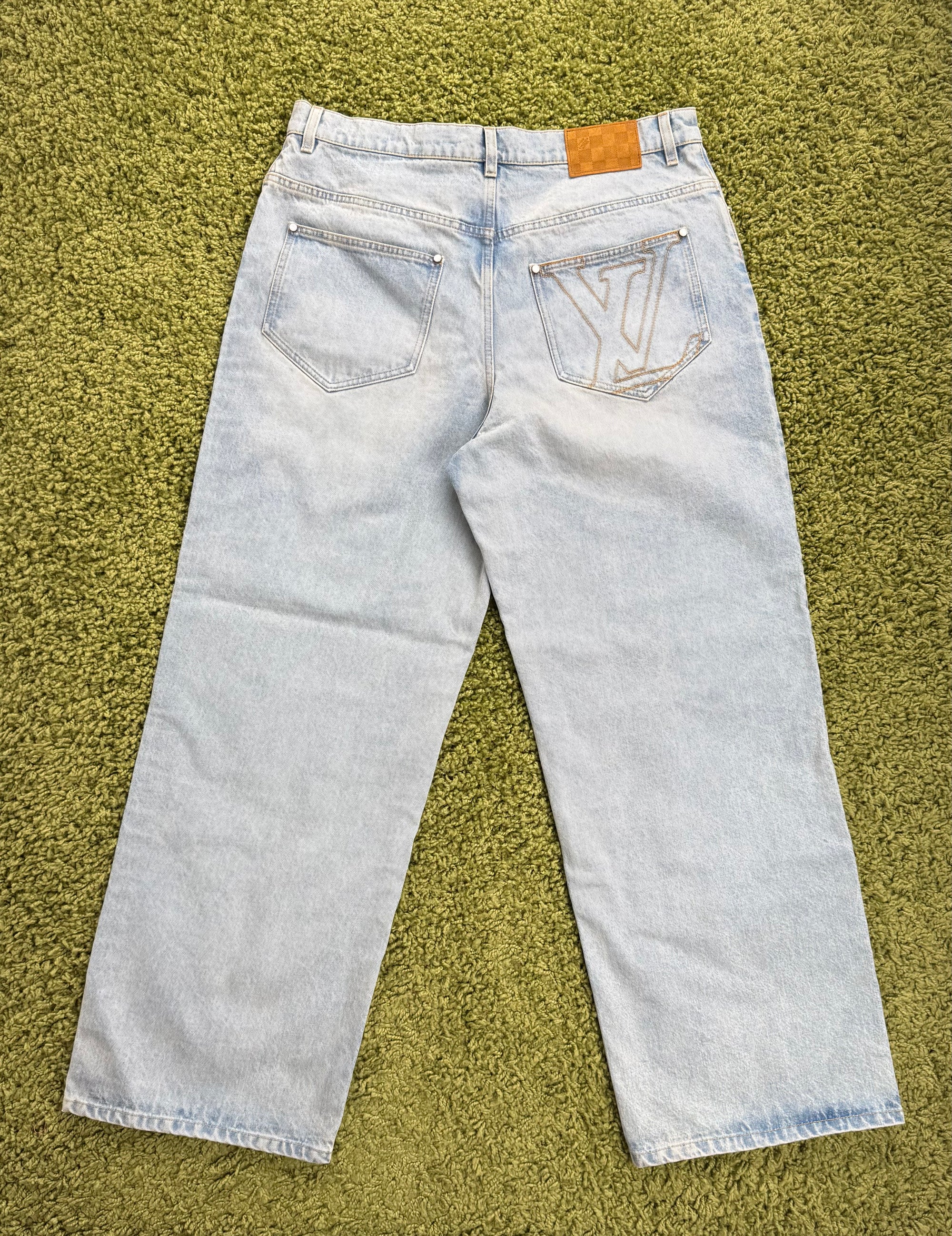 Jeans Louis Vuitton L