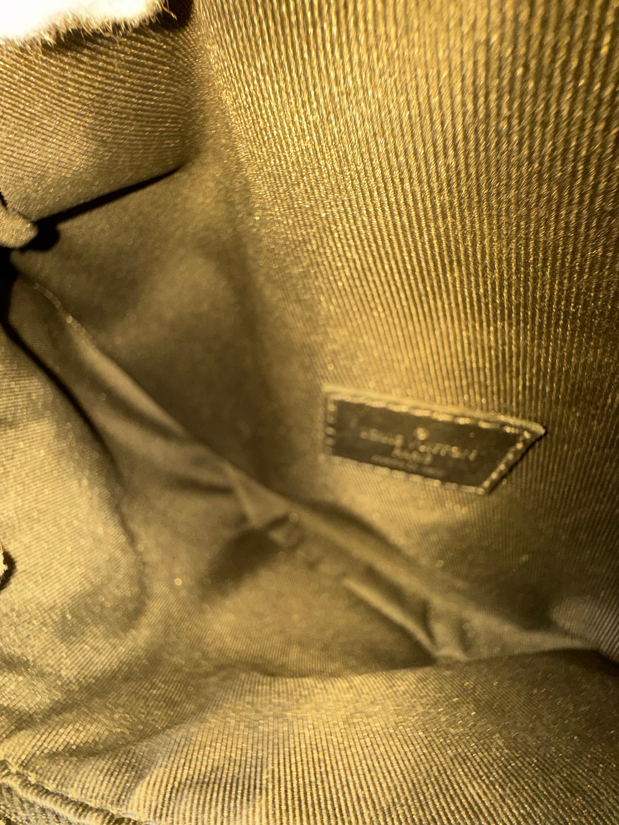 Marsupio Discovery PM Louis Vuitton Nero