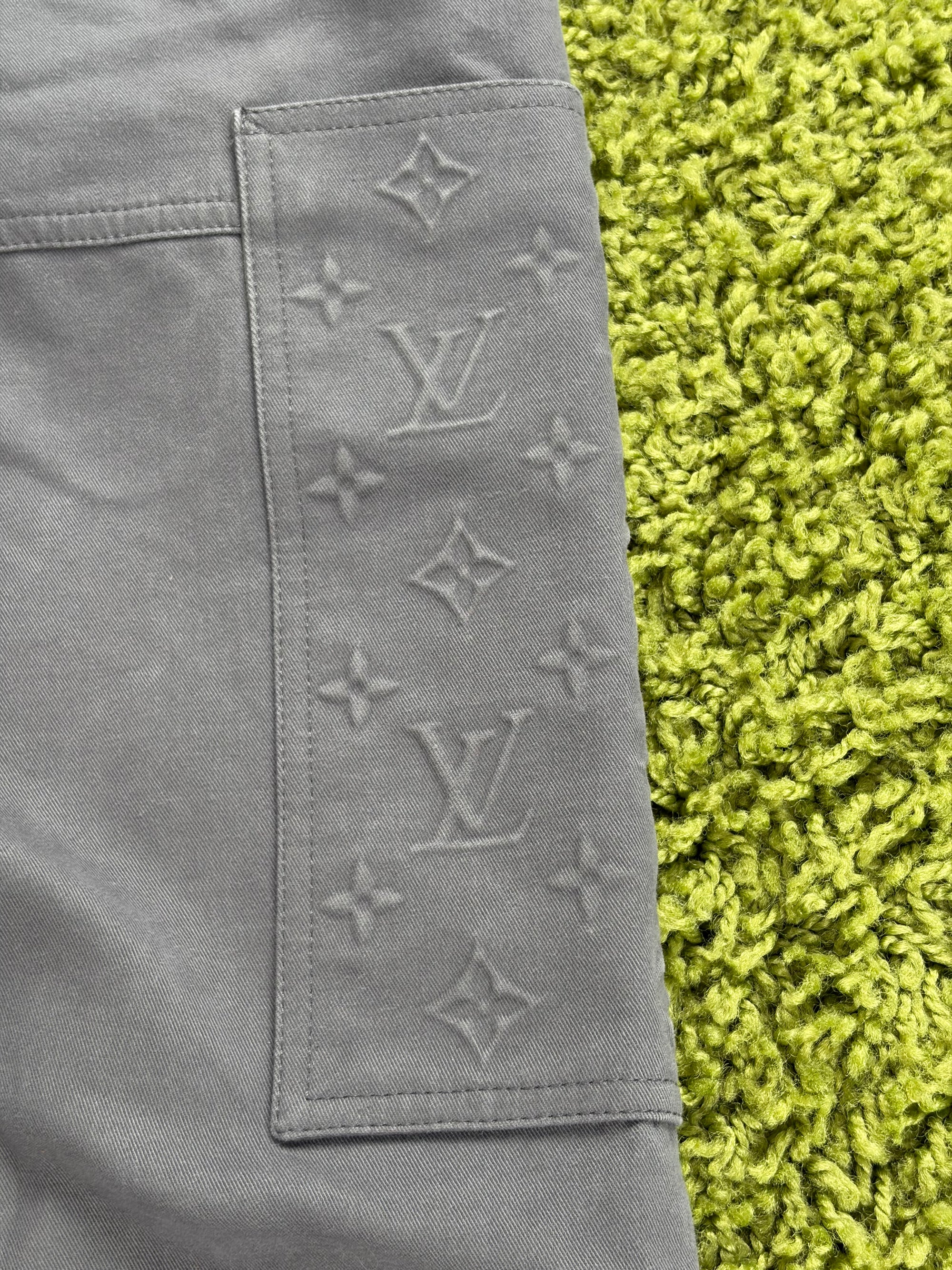 Pantalone Louis Vuitton Size 46 grigio