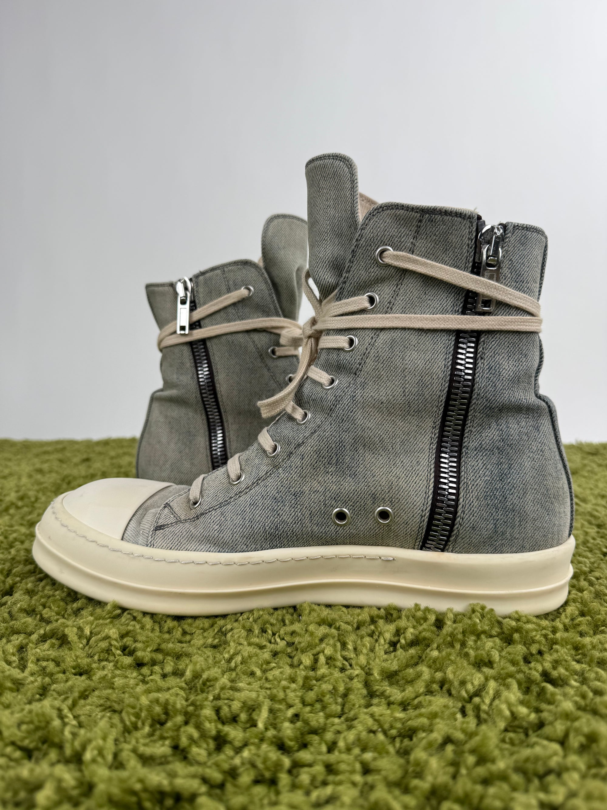 Rick Owens High Top Distressed In denim 42