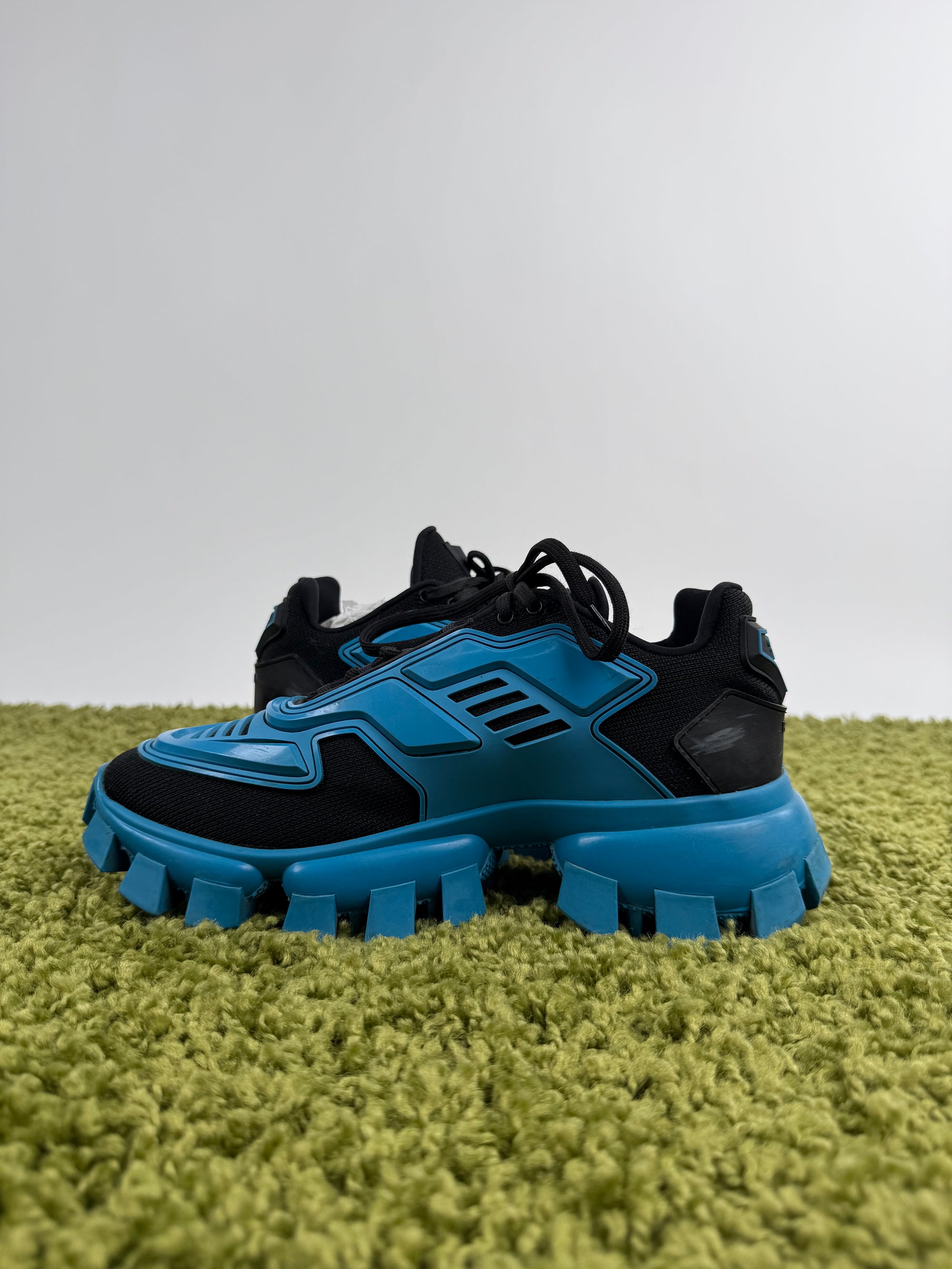 Prada Cloudbust Thunder 40